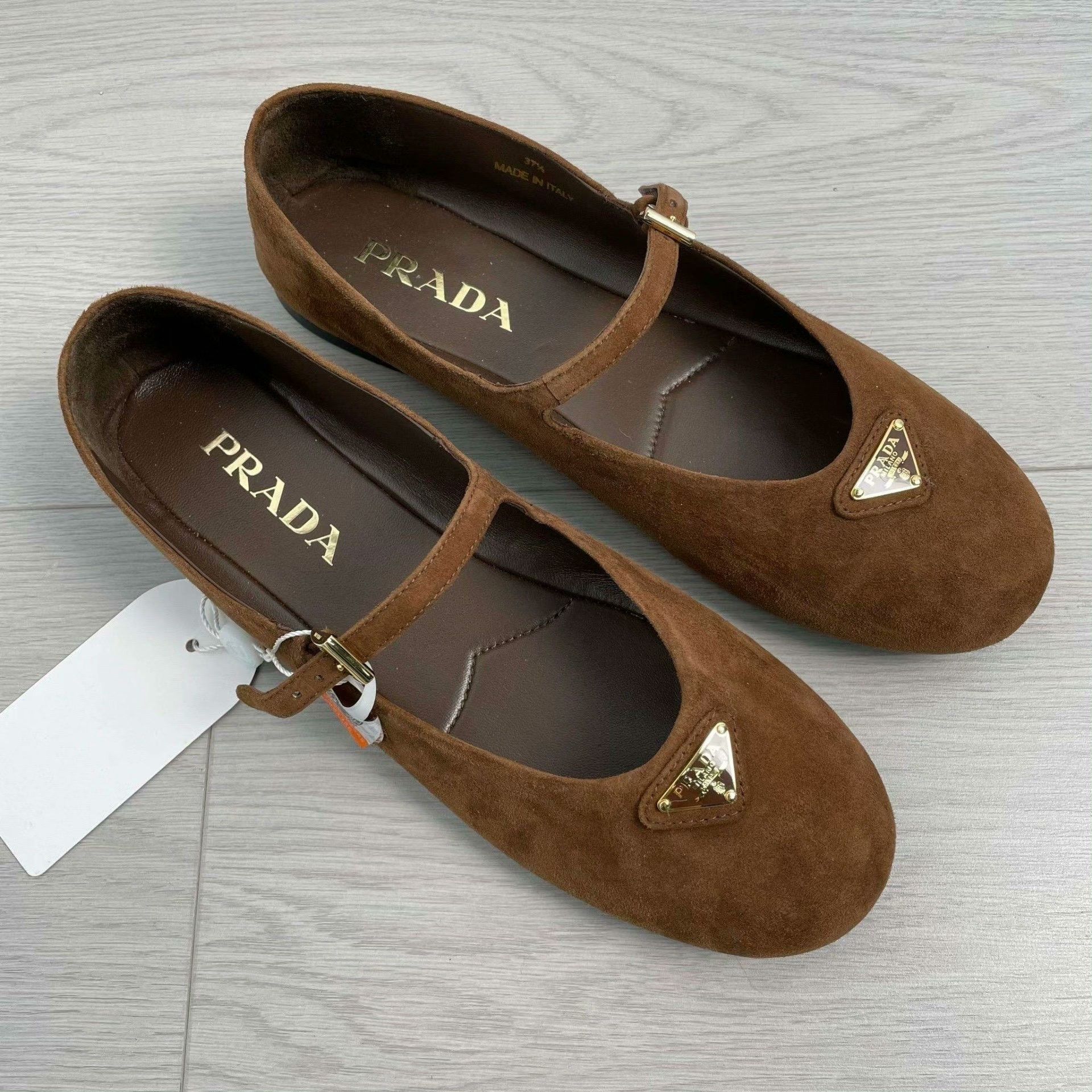Prada Prada Suede Brown Lowtop Sneakers 37 Women Size US 6.5 / IT 36.5 - 3 Thumbnail