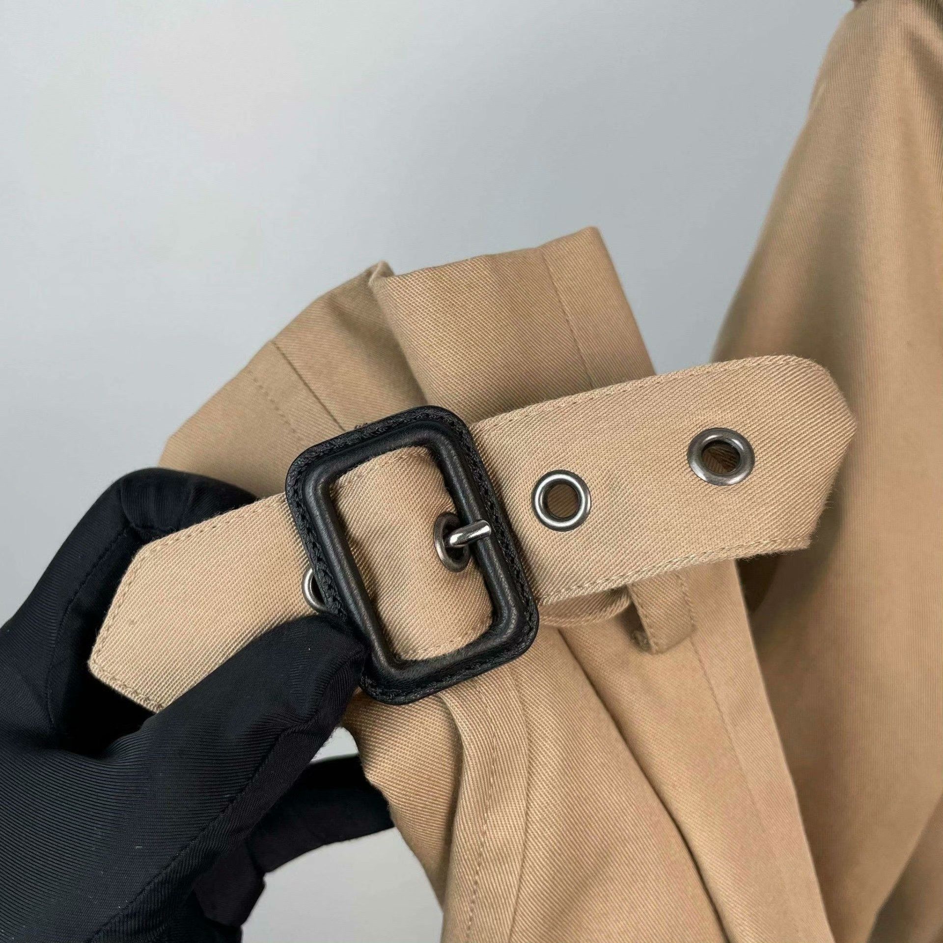 Saint Laurent Paris Saint Laurent Paris Beige Coat S Women Size S / US 4 / IT 40 - 7 Thumbnail