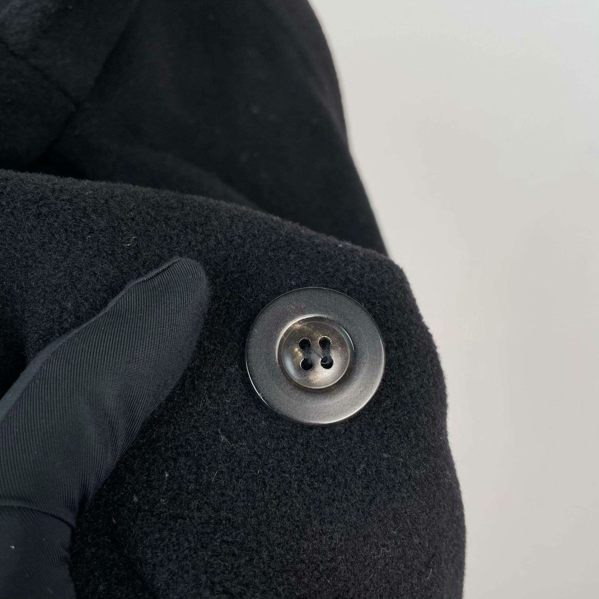 Max Mara Max Mara Wool Black Coat L Women Size L / US 10 / IT 46 - 9 Thumbnail