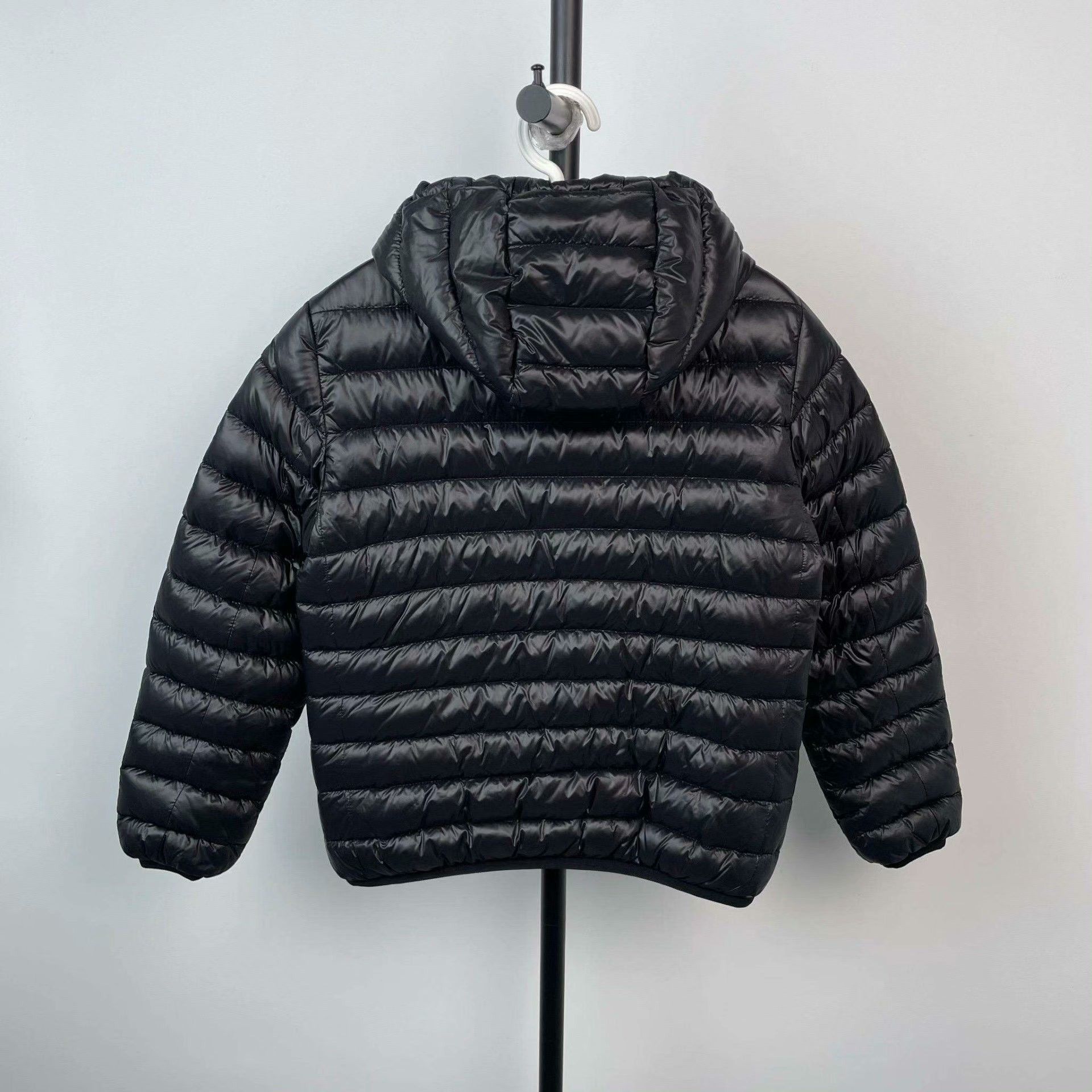 Prada Prada Down Blue Down Jacket M Women Size M / US 6-8 / IT 42-44 - 2 Thumbnail