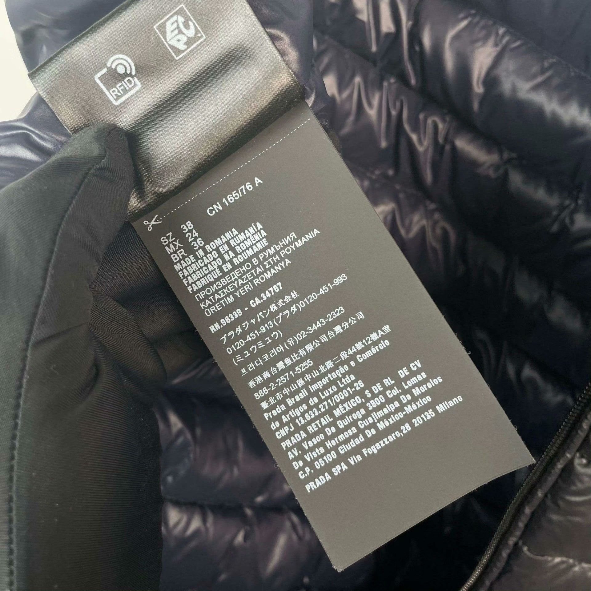 Prada Prada Down Blue Down Jacket M Women Size M / US 6-8 / IT 42-44 - 8 Thumbnail