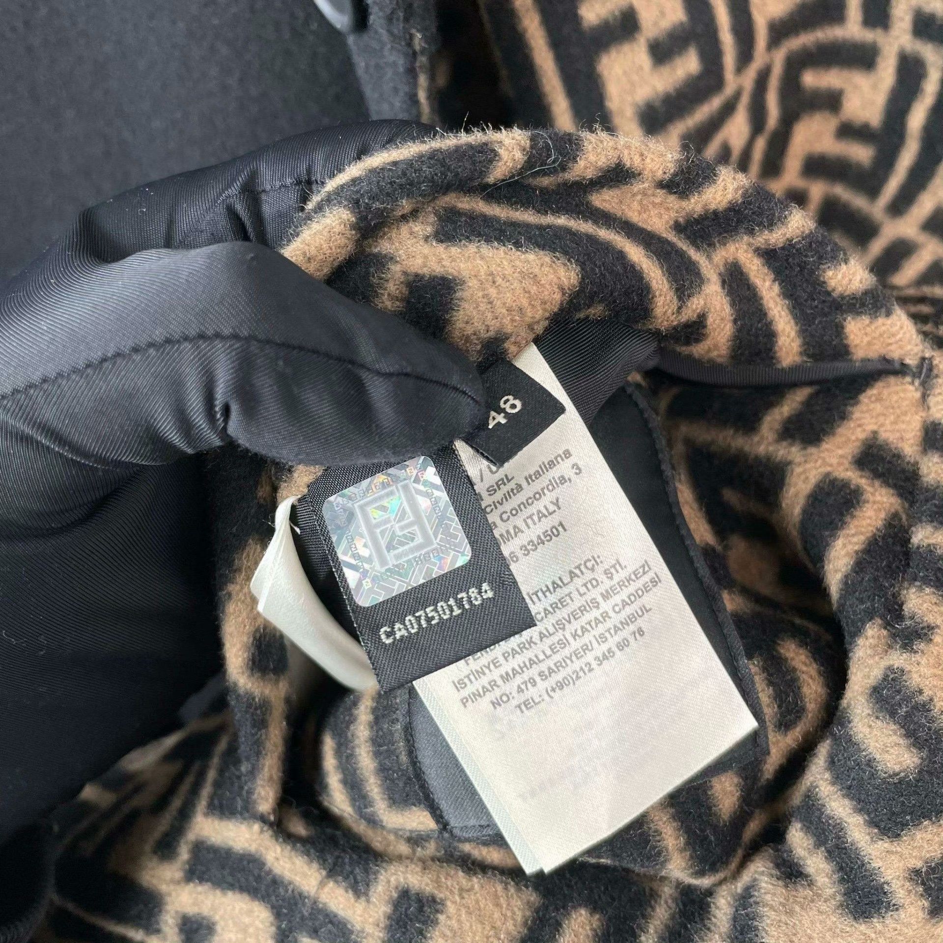 Fendi Fendi Black Heavy Coat 48 Men Size US XL / EU 56 / 4 - 4 Thumbnail