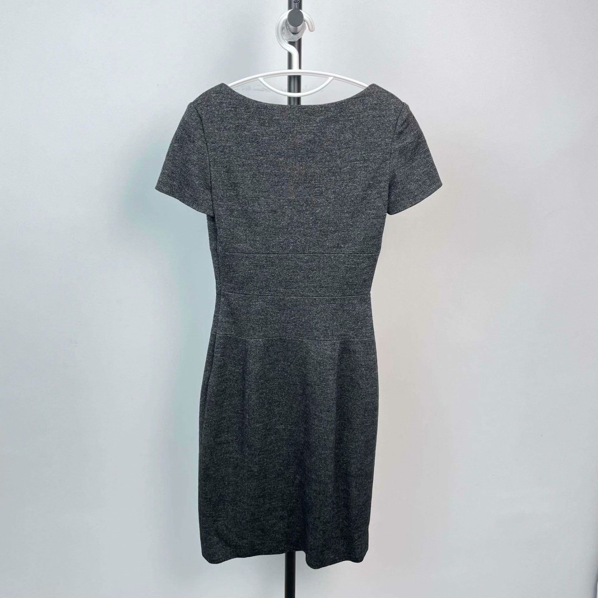 Prada Prada Dress 24 Women Size XS / US 0-2 / IT 36-38 - 2 Thumbnail