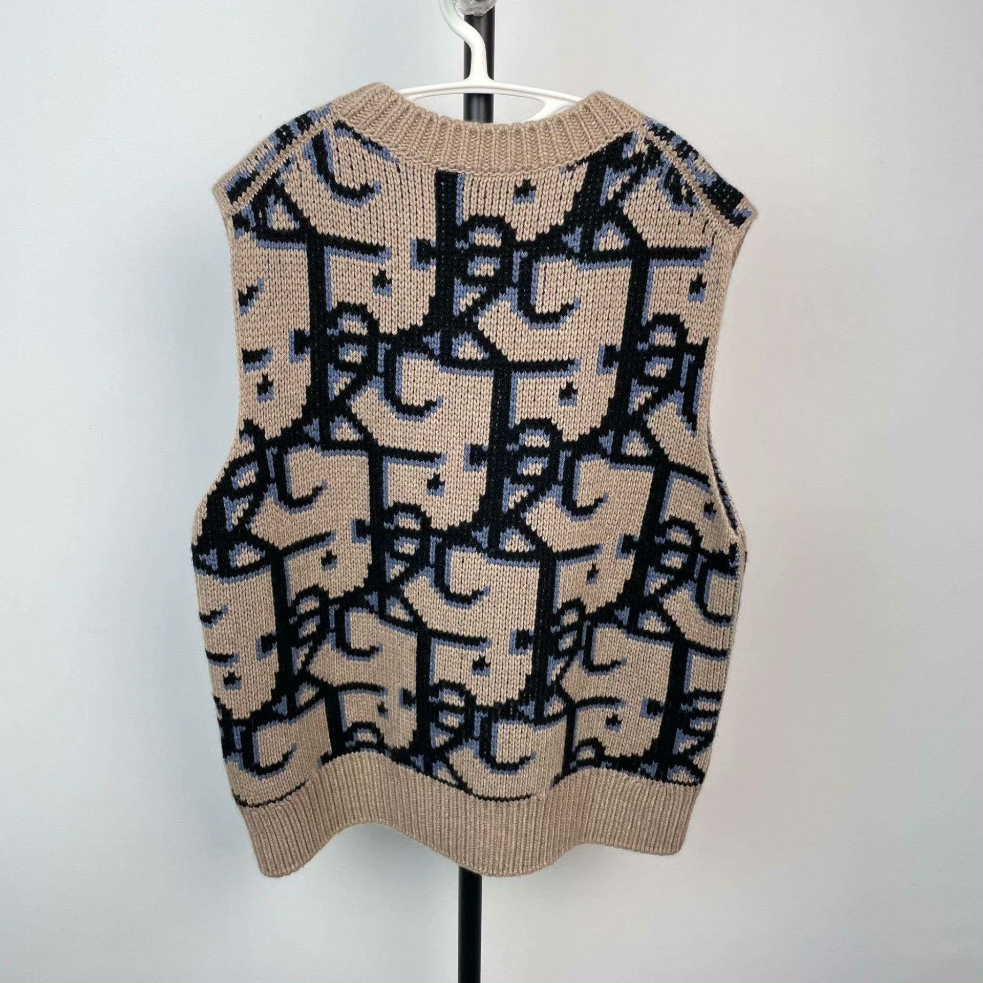Dior Dior Knit Sweater M Women Size M / US 6-8 / IT 42-44 - 2 Thumbnail