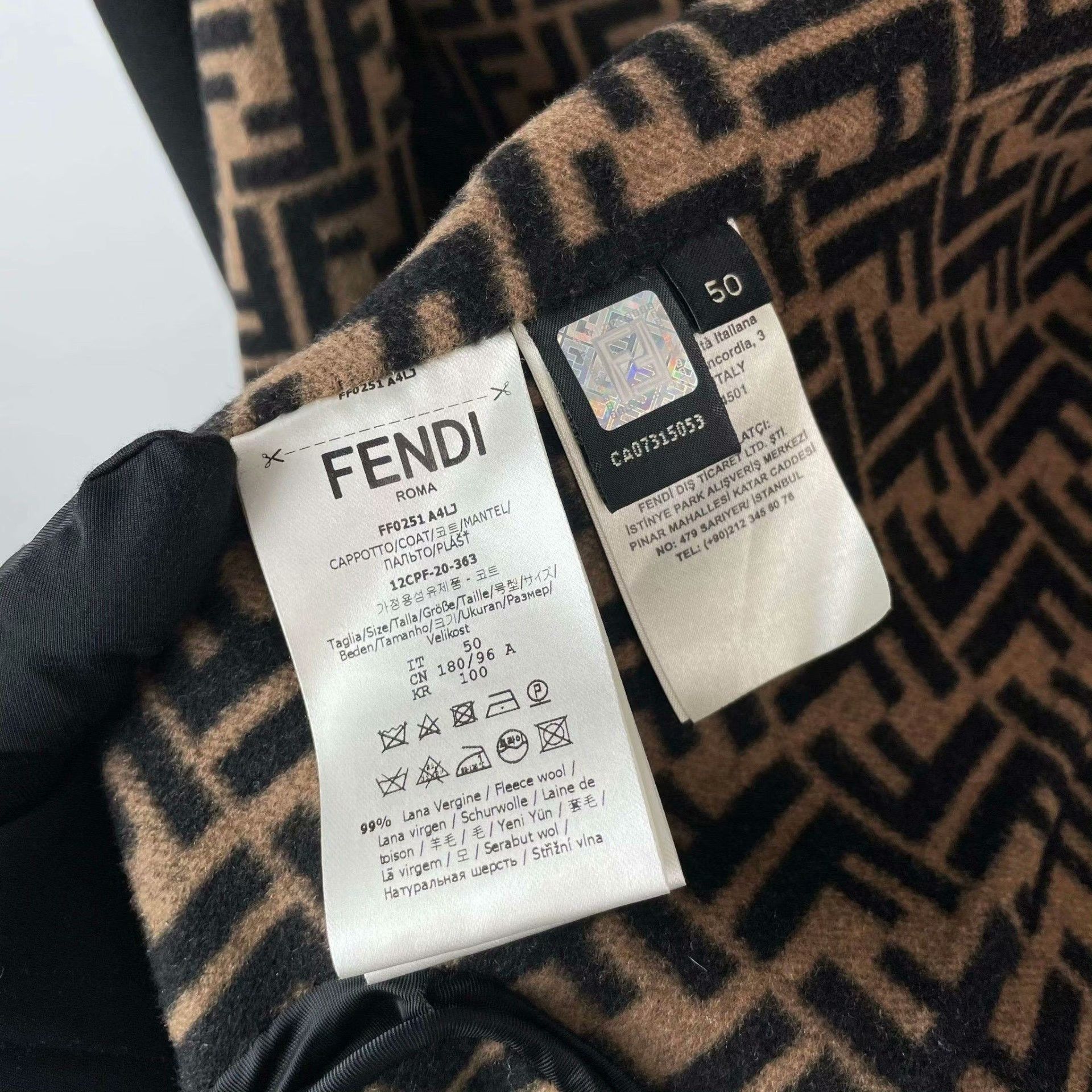 Fendi Fendi Black Heavy Coat 50 Men Size US XL / EU 56 / 4 - 4 Thumbnail