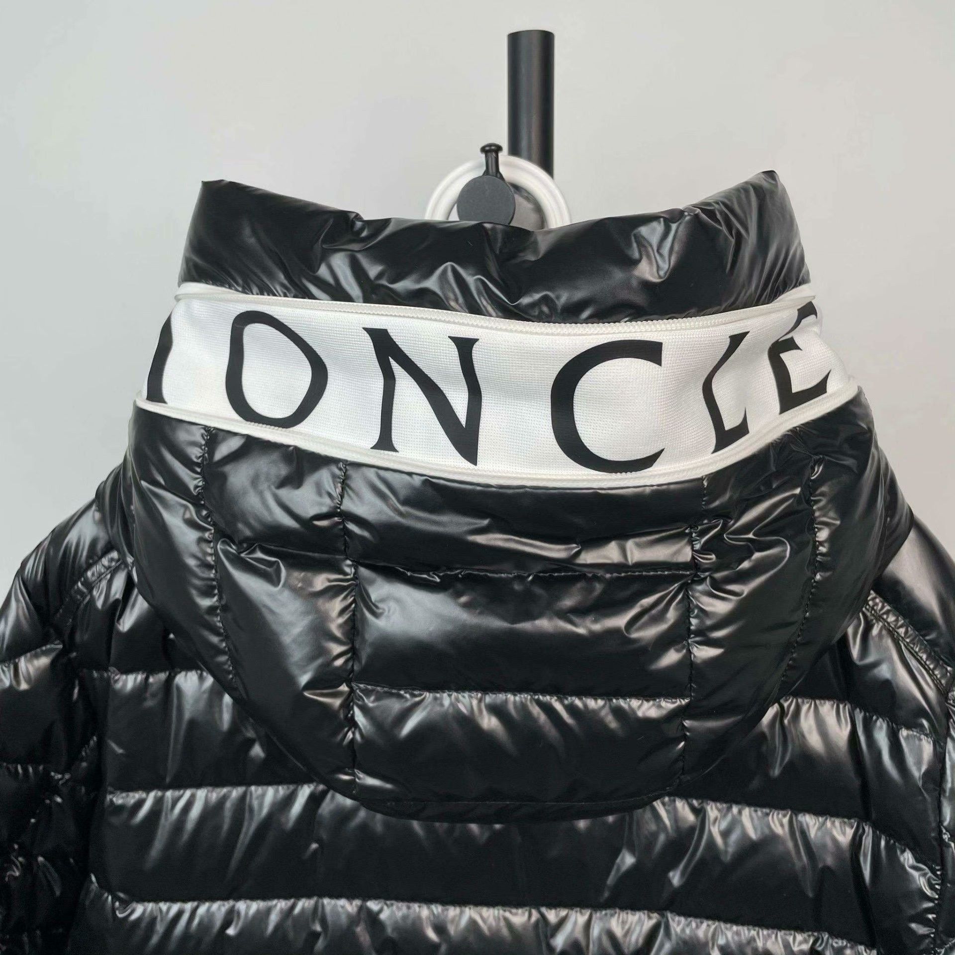 Moncler Moncler Down Heavy Coat 24 Men Size US XS / EU 42 / 0 - 8 Thumbnail