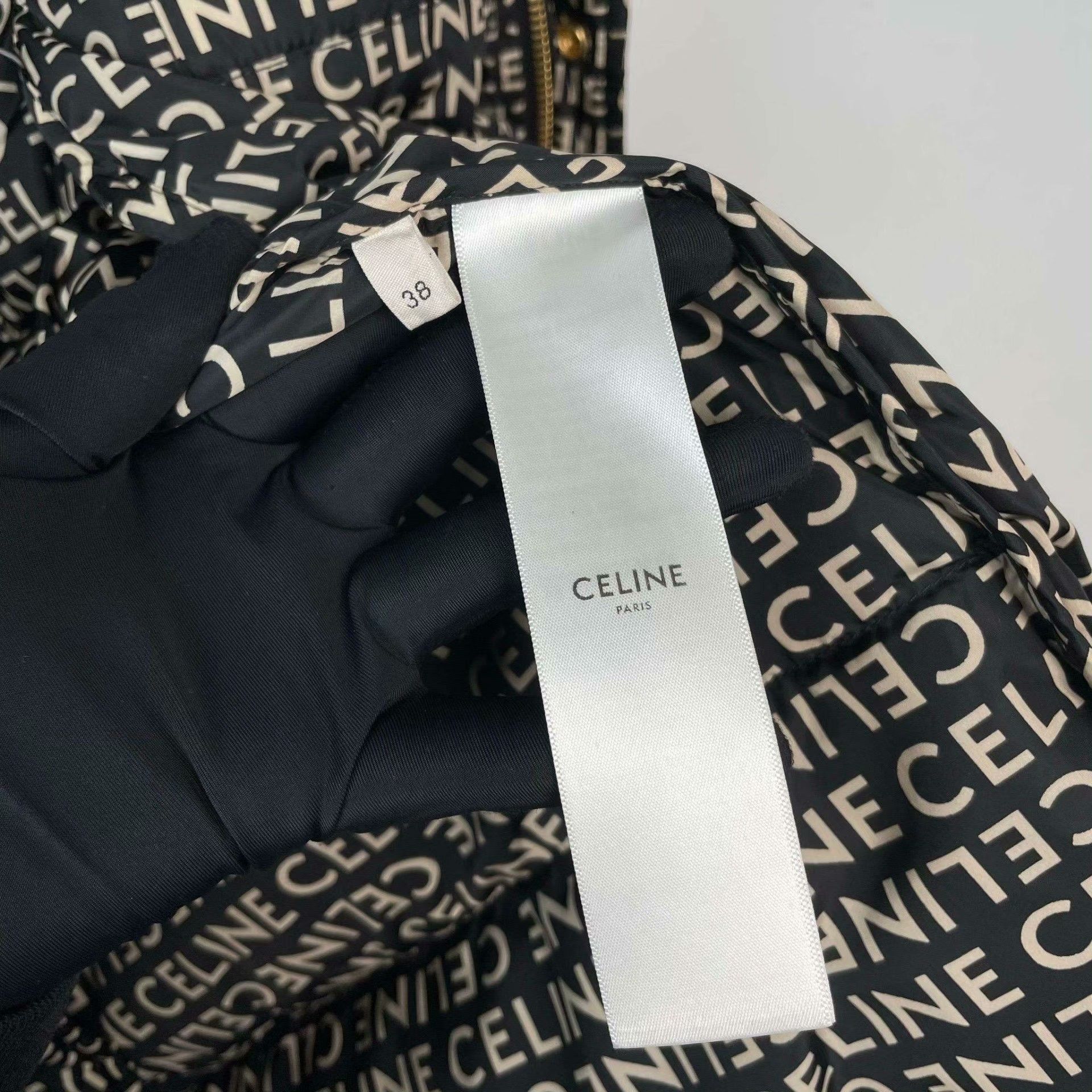 Celine Celine Retro Printed Black Vest XS Women Size XS / US 0-2 / IT 36-38 - 8 Thumbnail