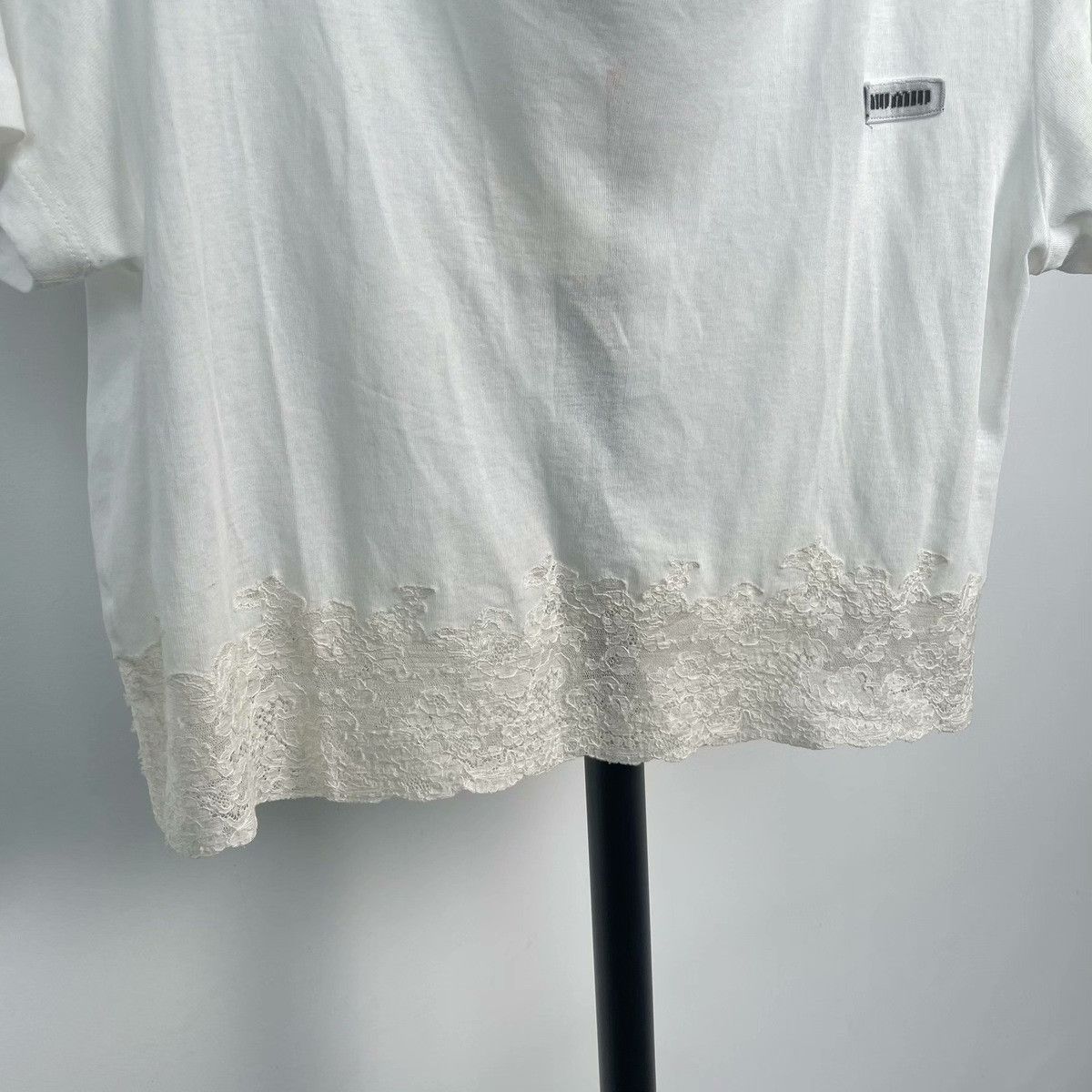 Miu Miu Miu Miu White T-Shirt M Women Size M / US 6-8 / IT 42-44 - 5 Thumbnail