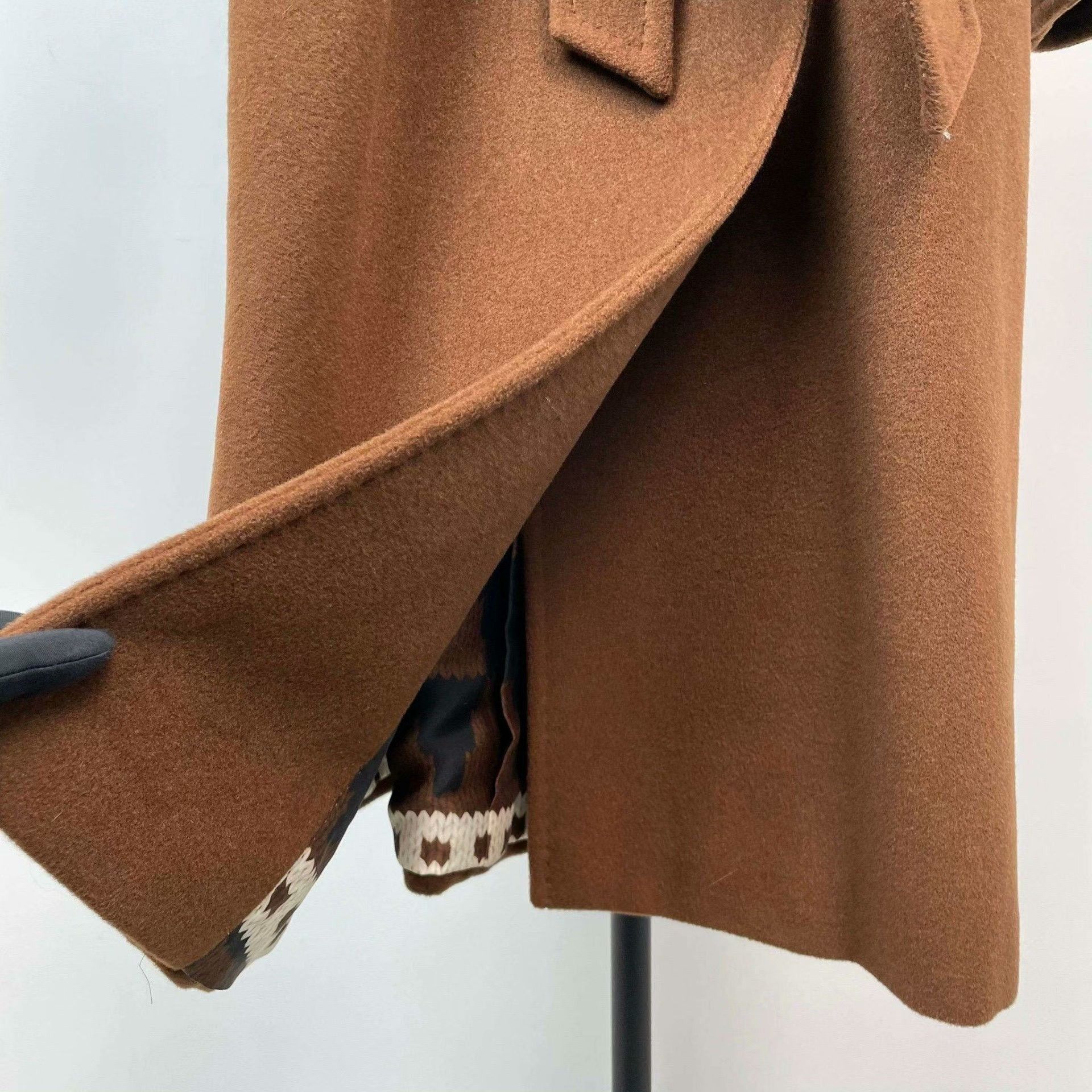 Max Mara Max Mara Brown Coat M Women Size M / US 6-8 / IT 42-44 - 6 Thumbnail