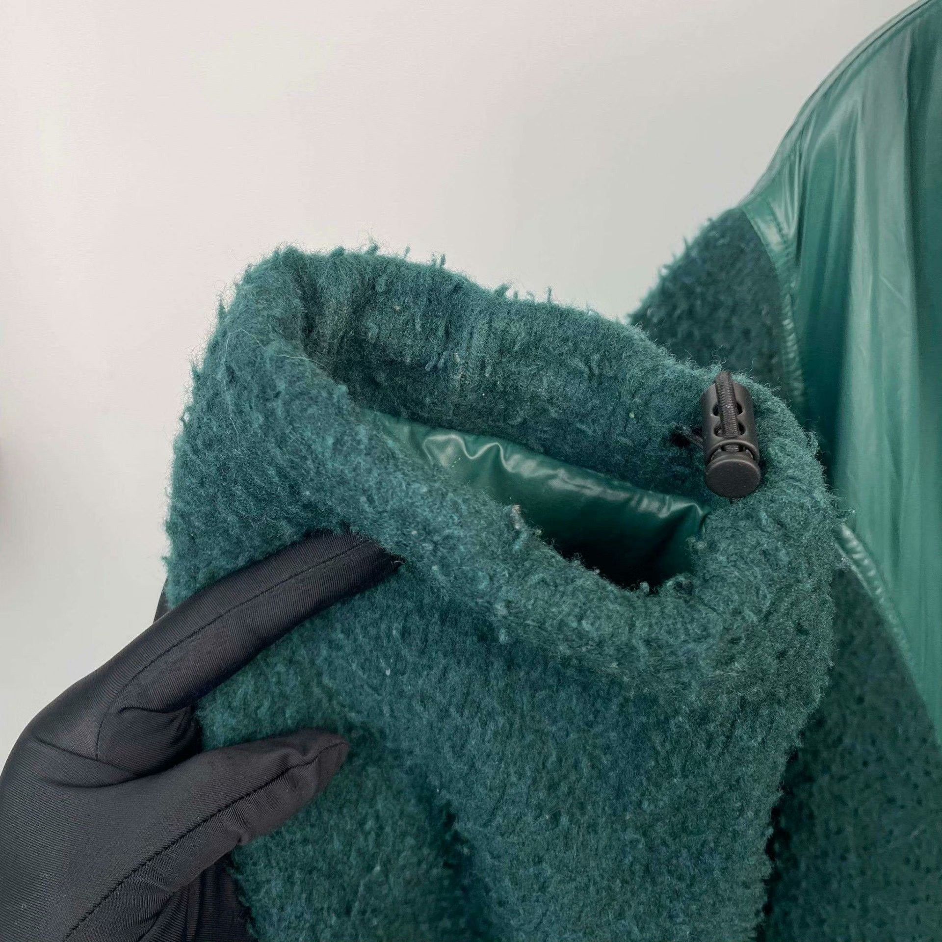 Bottega Veneta Bottega Veneta Fleece Green Jacket S Women Size S / US 4 / IT 40 - 9 Thumbnail