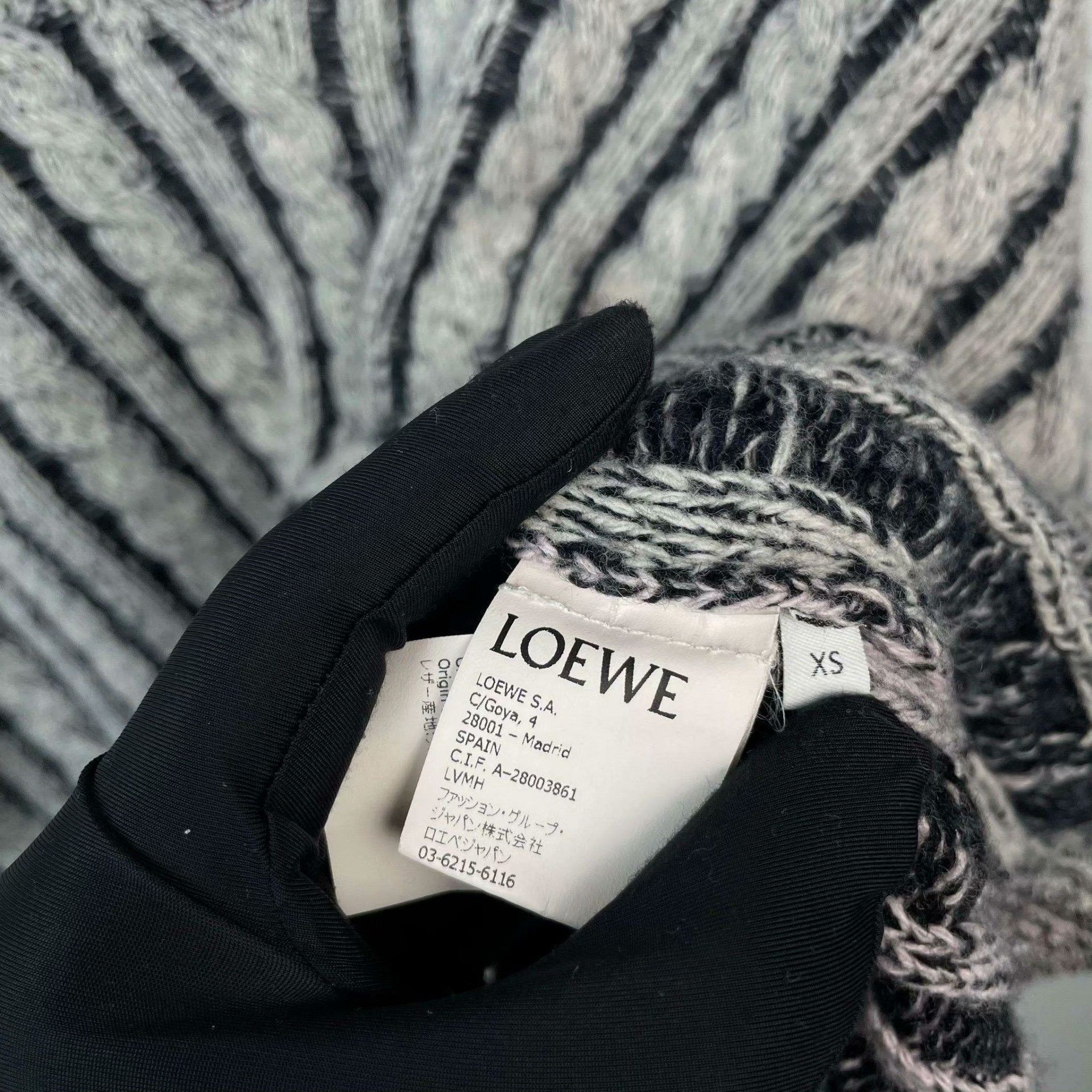 Loewe Loewe Sweater 28 Men Size US XS / EU 42 / 0 - 3 Thumbnail