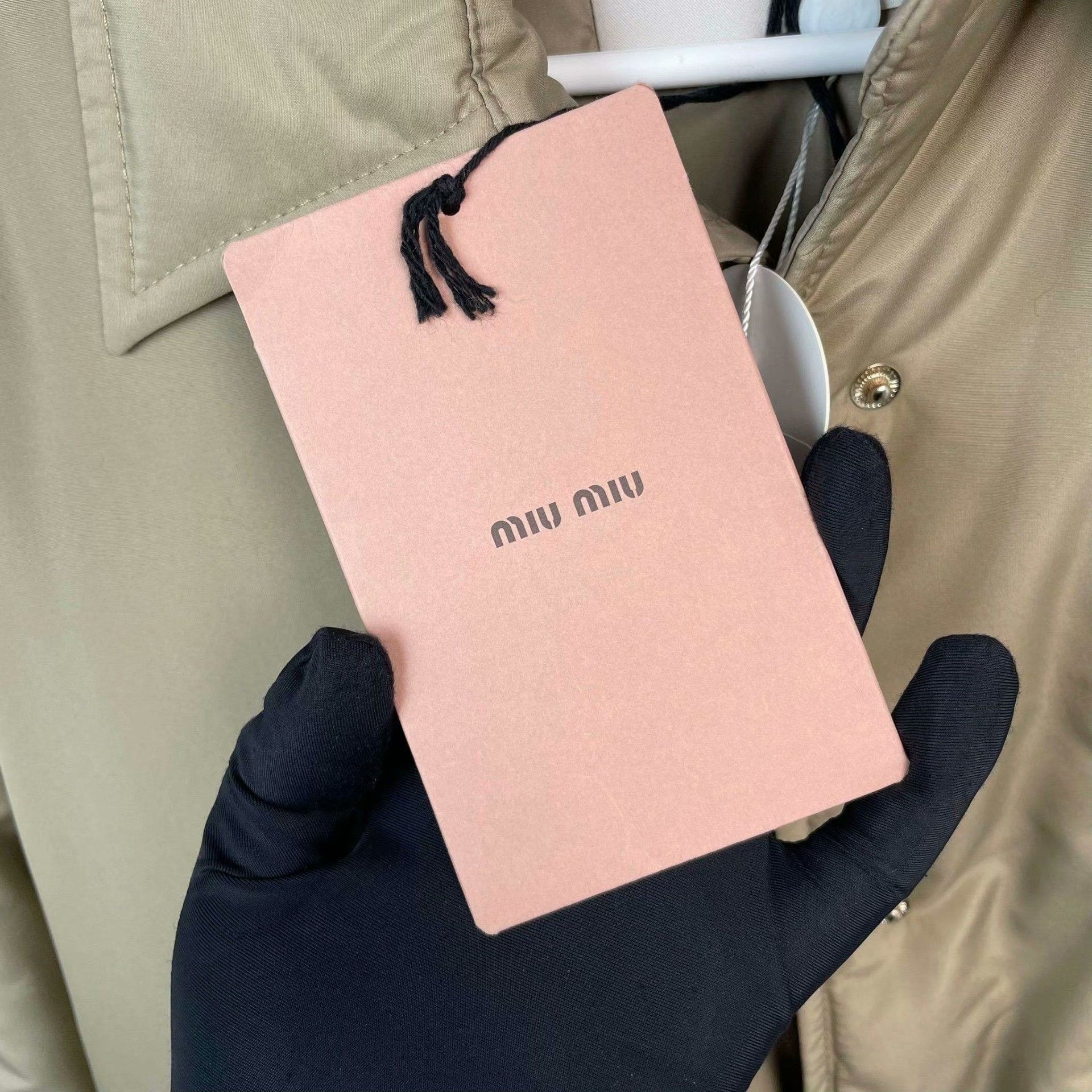 Miu Miu Miu Miu Down Beige Down Jacket 36 Women Size S / US 4 / IT 40 - 3 Thumbnail