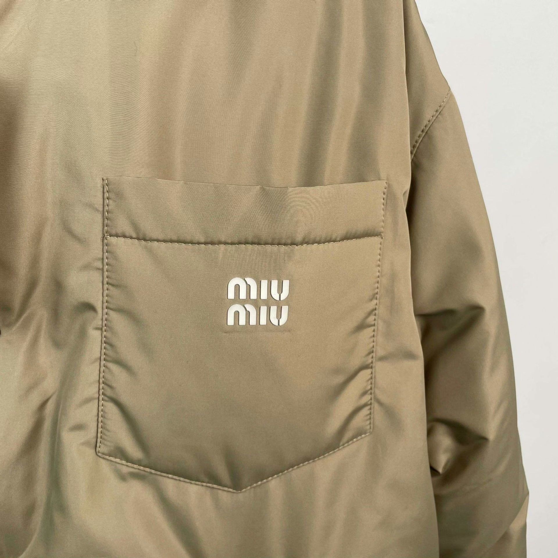 Miu Miu Miu Miu Down Beige Down Jacket 36 Women Size S / US 4 / IT 40 - 8 Thumbnail