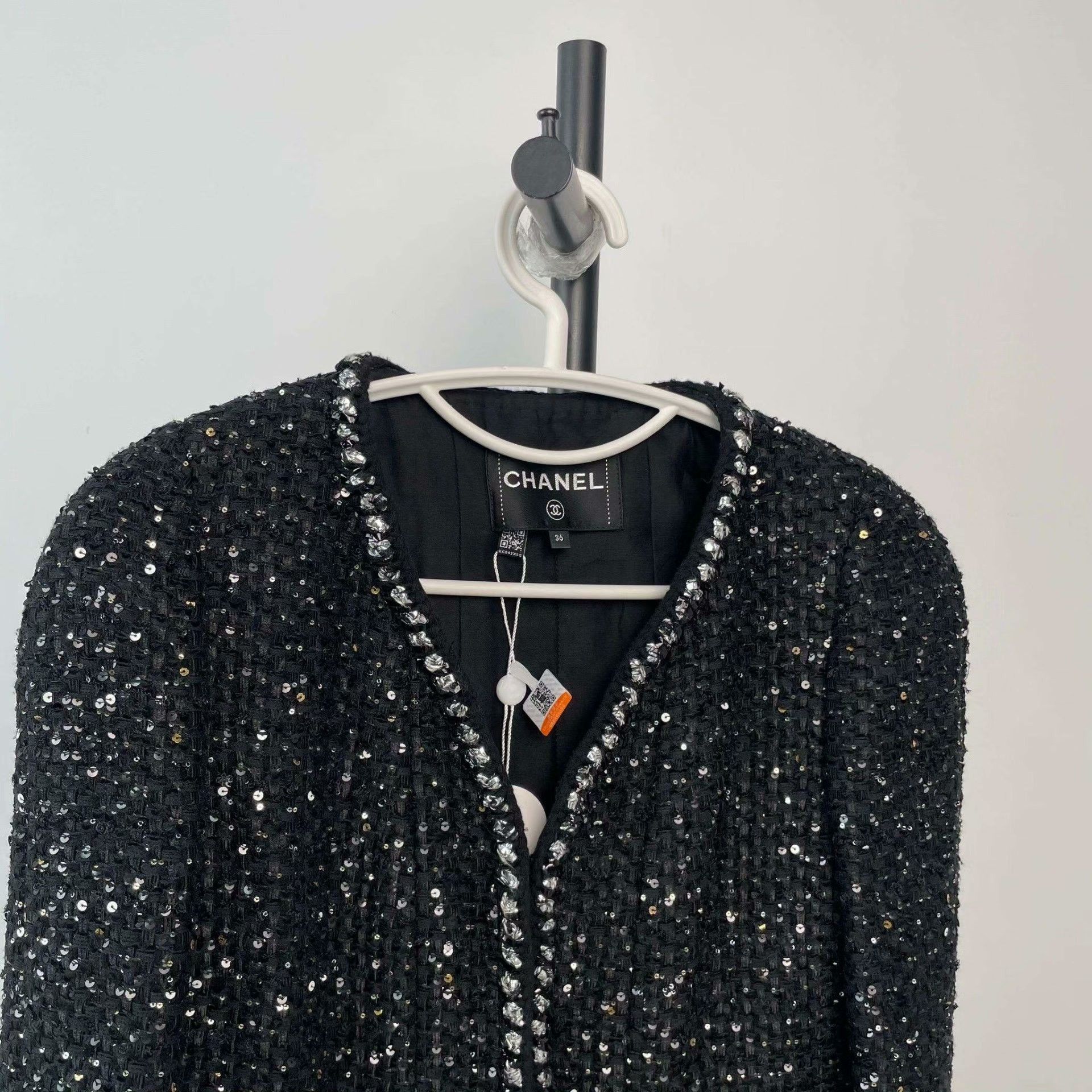 Chanel Chanel Black Light Jacket 36 Men Size US S / EU 44-46 / 1 - 6 Thumbnail