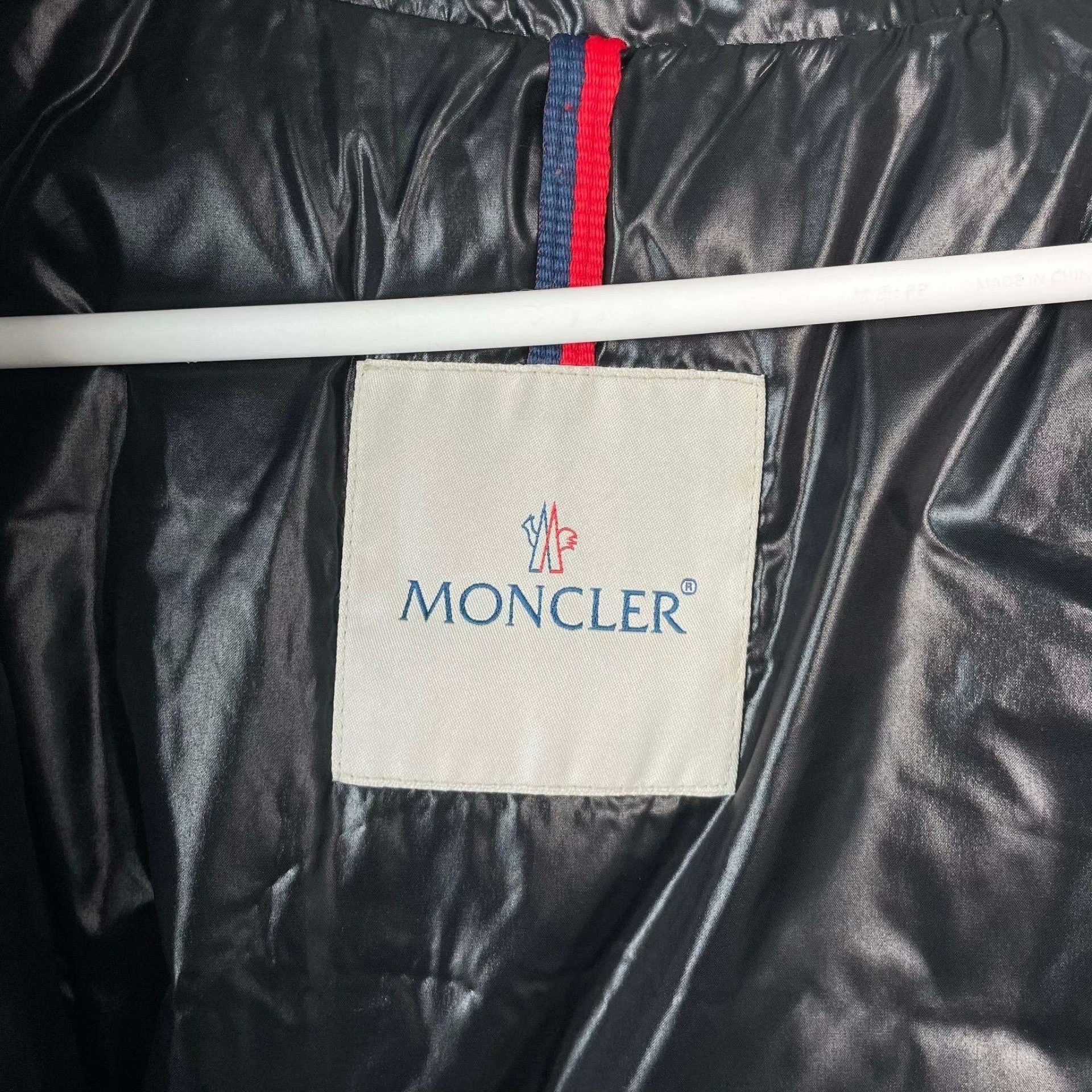 Moncler Moncler Down Black Heavy Coat M Men Size US M / EU 48-50 / 2 - 5 Thumbnail