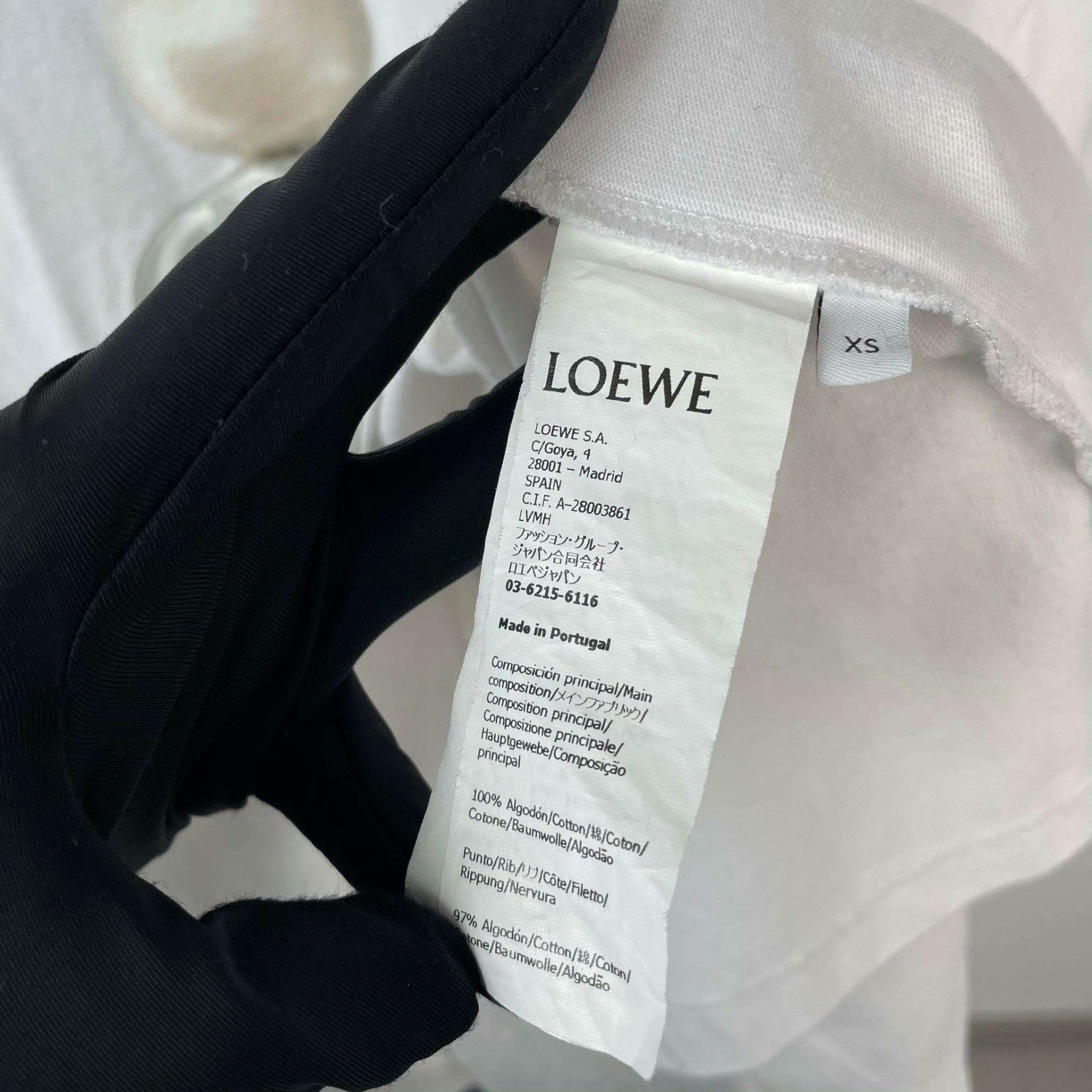 Loewe Loewe Cotton Printed White T-Shirt XS Women Size XS / US 0-2 / IT 36-38 - 4 Thumbnail