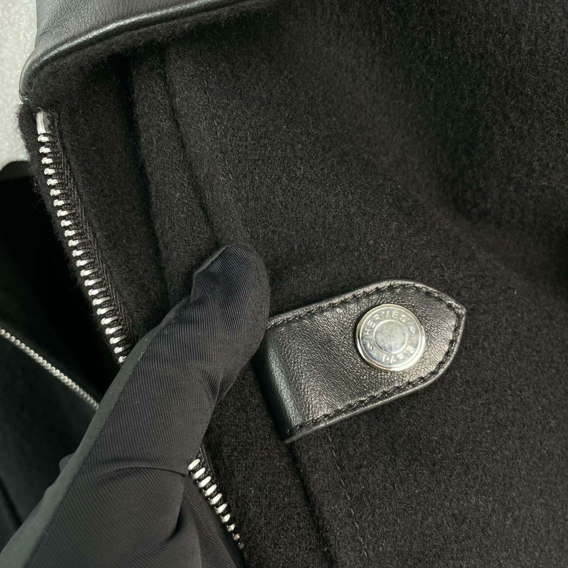 Hermes Hermes Black Light Jacket 34 Men Size US XS / EU 42 / 0 - 8 Thumbnail