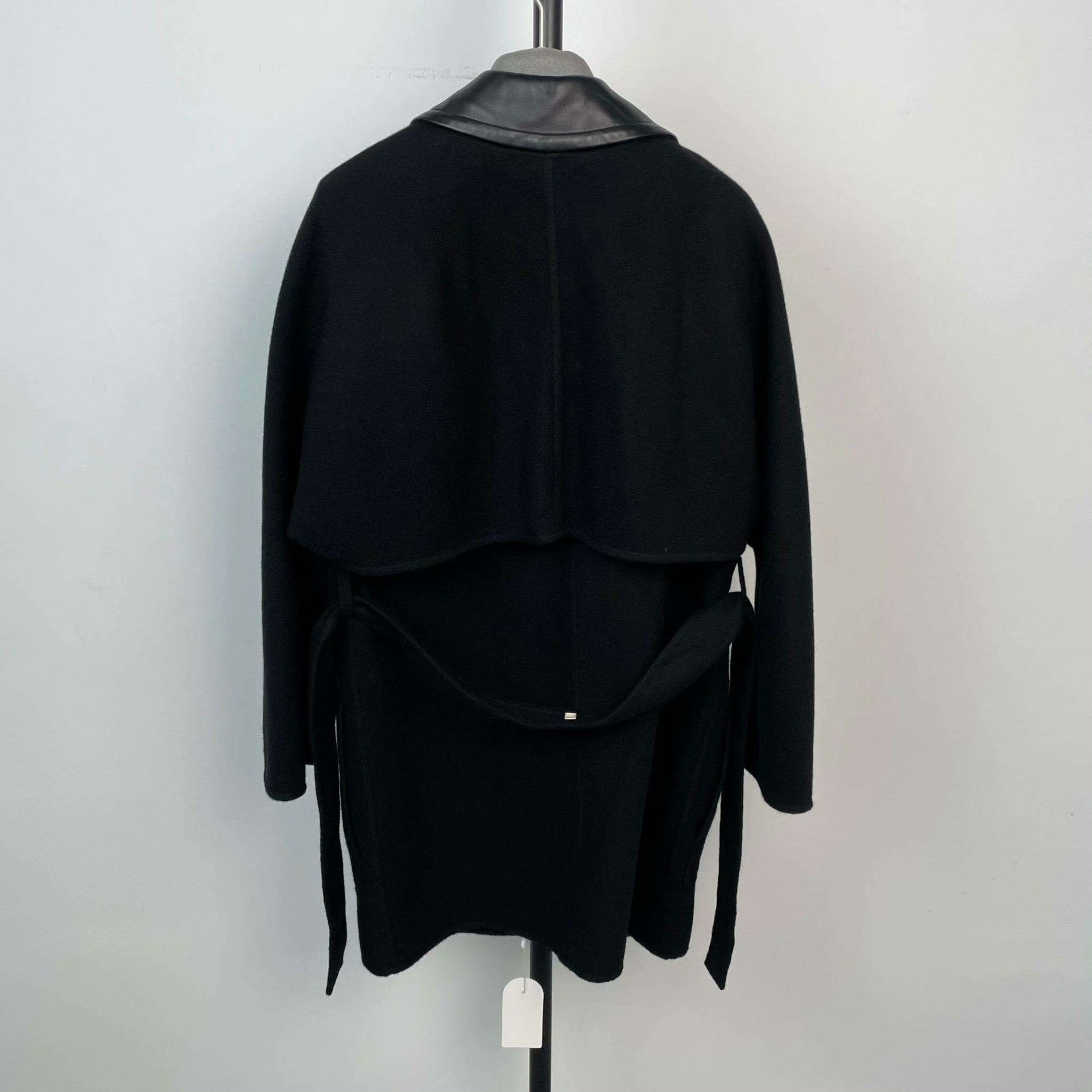 Hermes Hermes Black Light Jacket 34 Men Size US XS / EU 42 / 0 - 2 Thumbnail