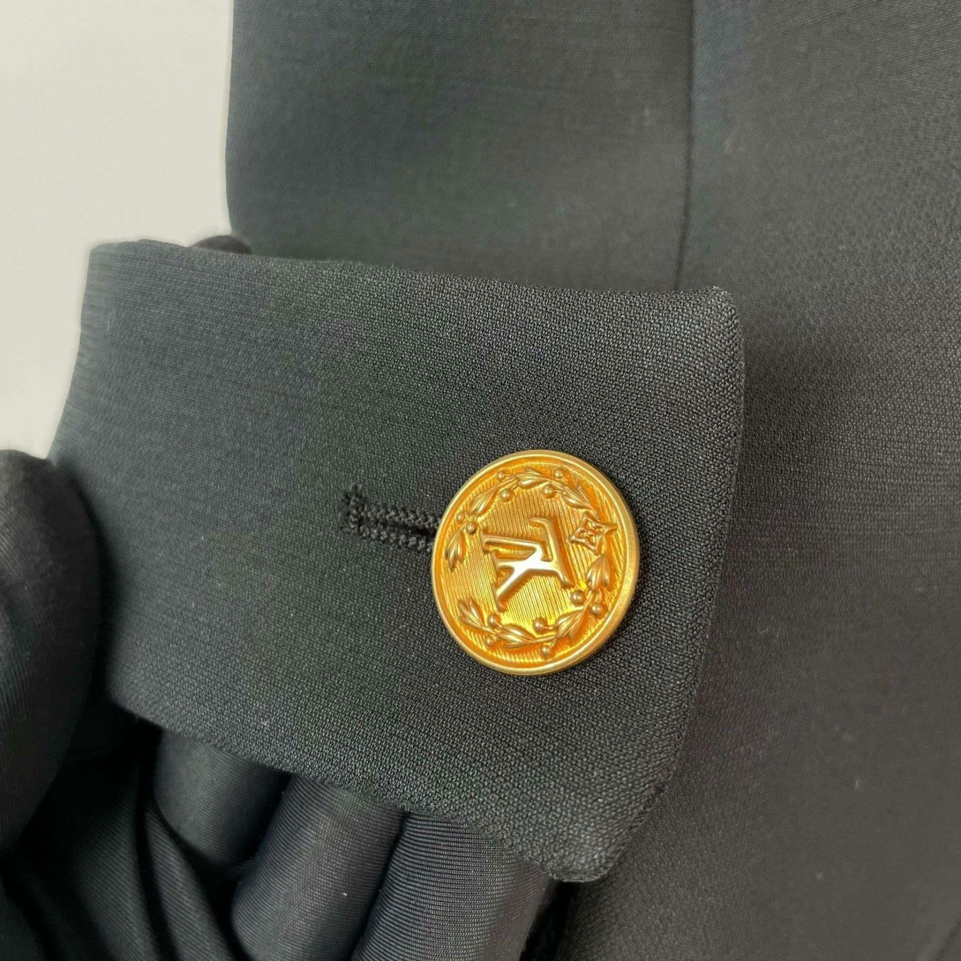 Louis Vuitton Louis Vuitton Wool Black Dress 34 Women Size XS / US 0-2 / IT 36-38 - 9 Thumbnail