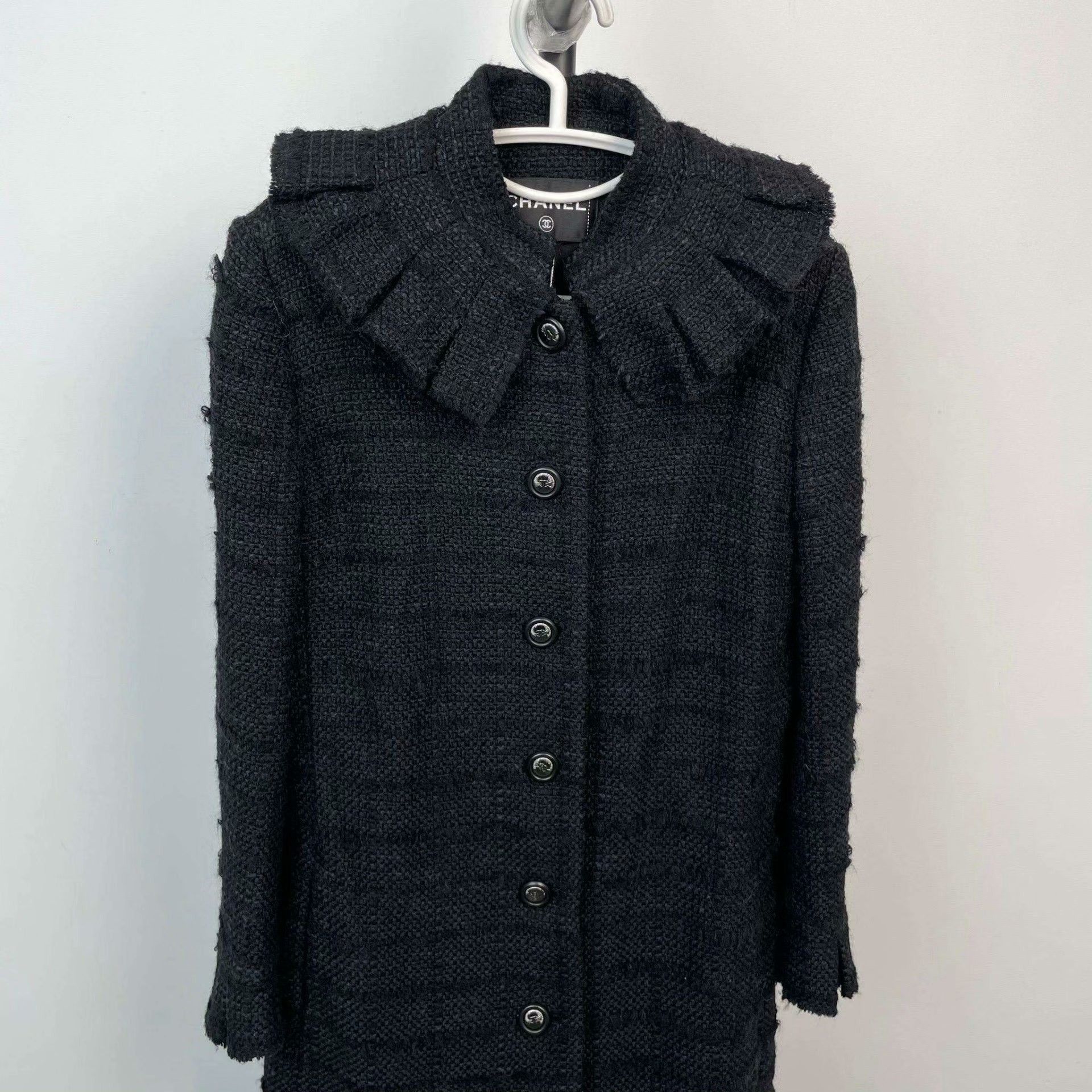Chanel Chanel Black Heavy Coat 38 Men Size US S / EU 44-46 / 1 - 3 Thumbnail