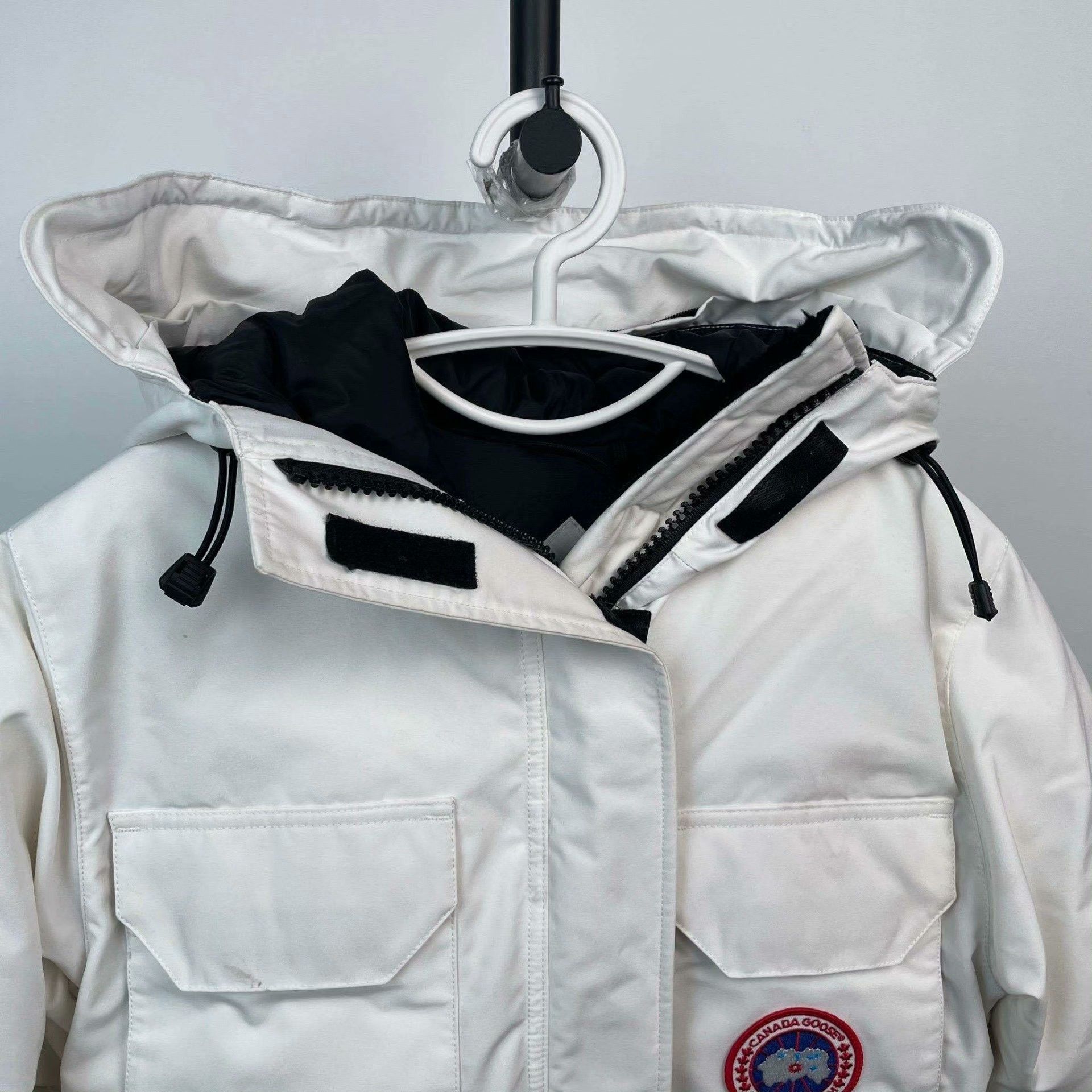 Canada Goose Canada Goose Down Long White Heavy Coat XS Men Size US XS / EU 42 / 0 - 2 Thumbnail