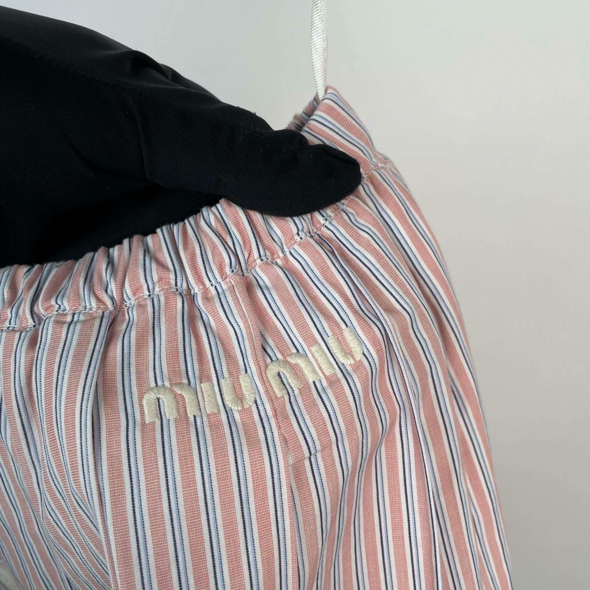 Miu Miu Miu Miu Retro Striped Pink Skirt S Women Size 26" / US 2 / IT 38 - 3 Thumbnail