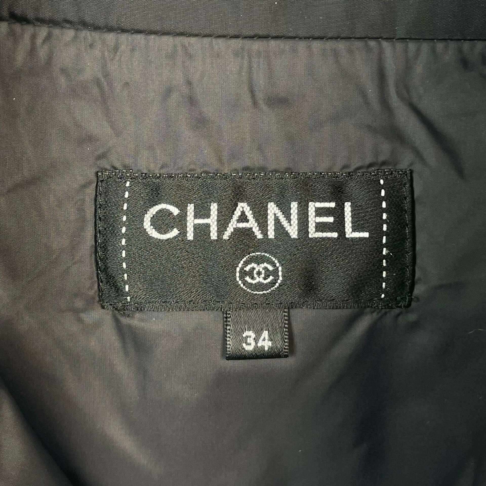 Chanel Chanel Polyester Down Black Down Jacket 34 Women Size XS / US 0-2 / IT 36-38 - 4 Thumbnail