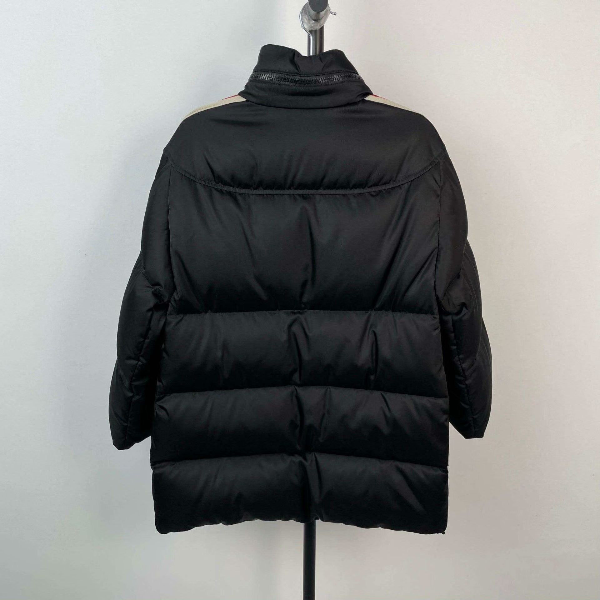 Gucci Gucci Down Black Heavy Coat 38 Men Size US S / EU 44-46 / 1 - 2 Thumbnail