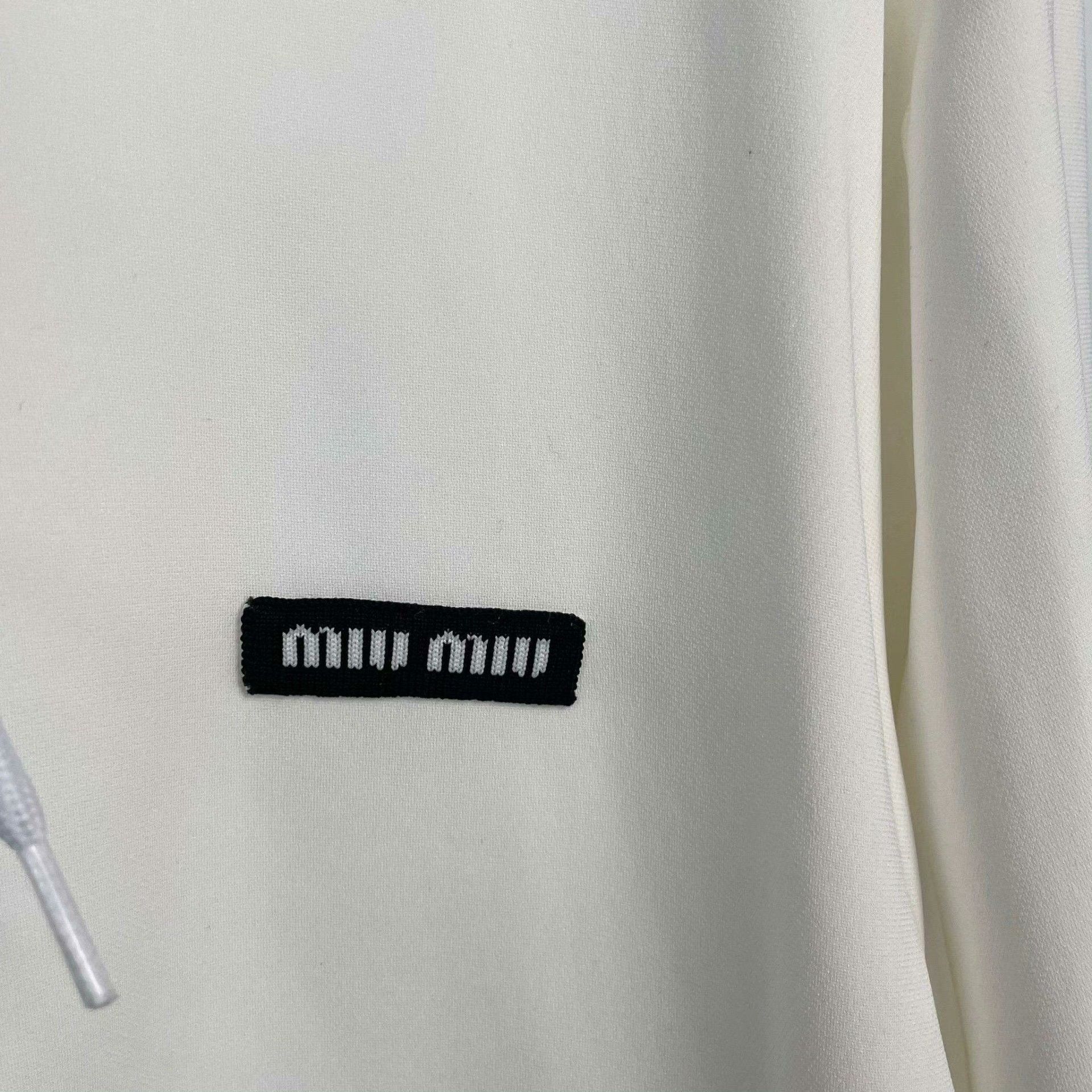 Miu Miu Miu Miu White Jacket 42 Women Size M / US 6-8 / IT 42-44 - 4 Thumbnail