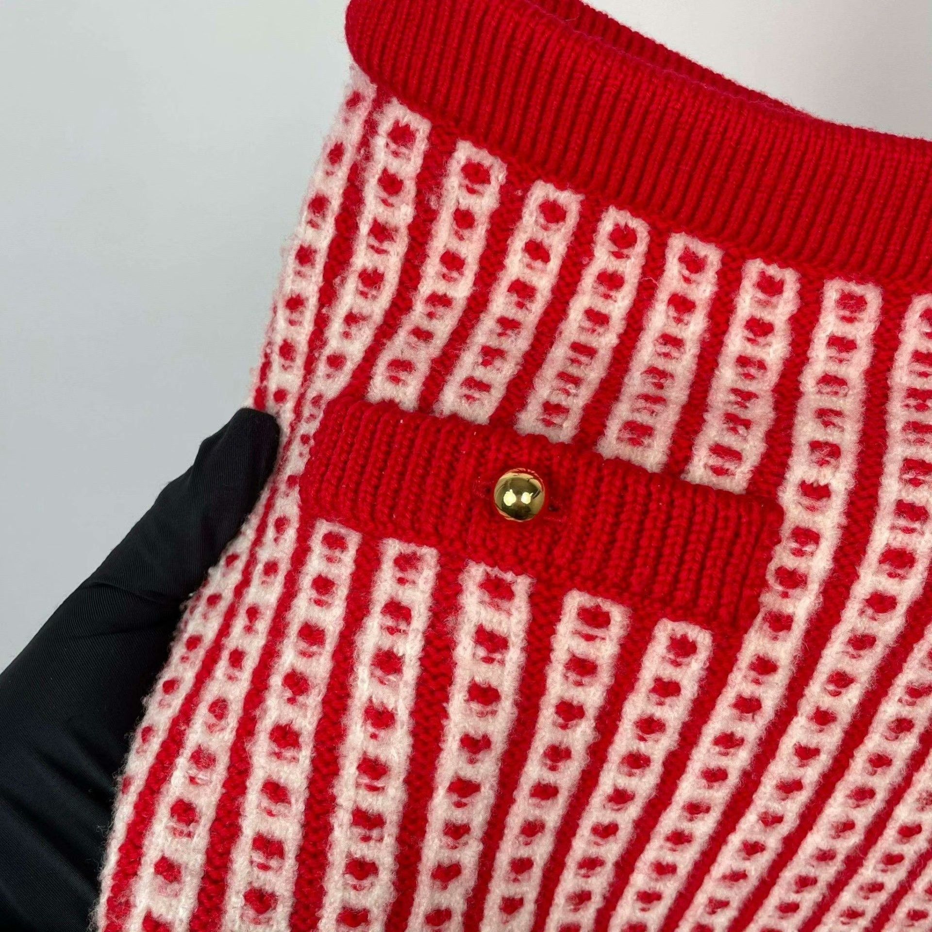 Miu Miu Miu Miu Wool Red Skirt M Women Size 28" / US 6 / IT 42 - 3 Thumbnail