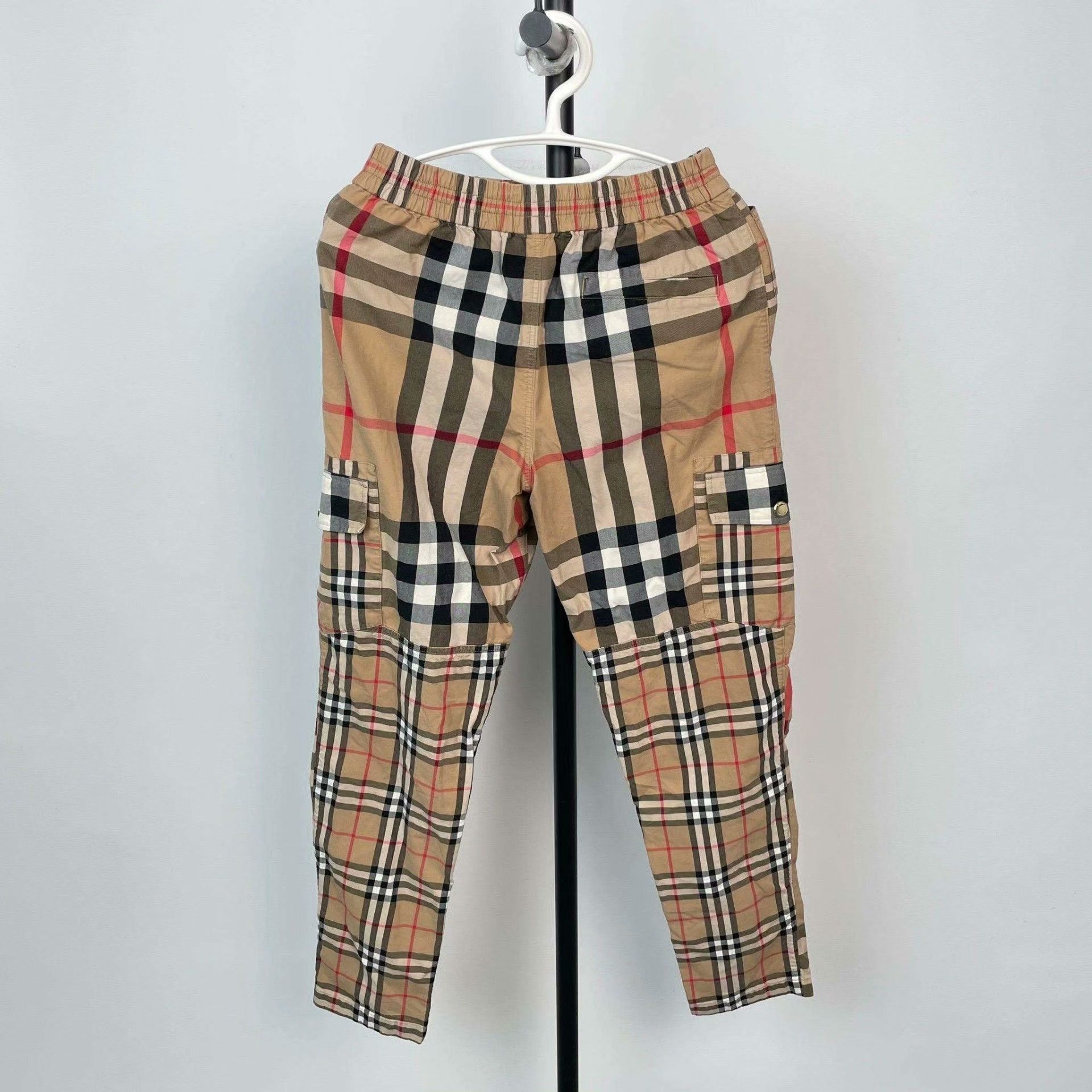 Burberry Burberry Striped Beige Pants M Women Size 28" / US 6 / IT 42 - 2 Thumbnail