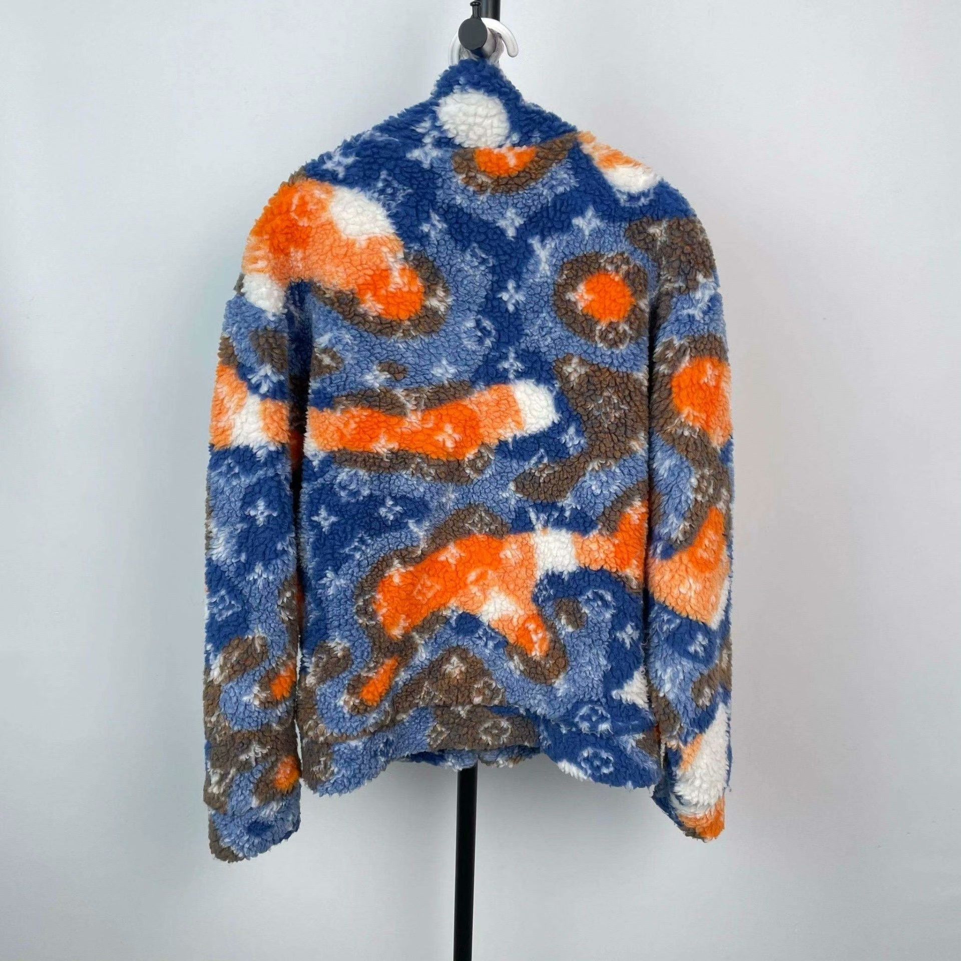 Louis Vuitton Louis Vuitton Multi Jacket M Women Size M / US 6-8 / IT 42-44 - 2 Thumbnail