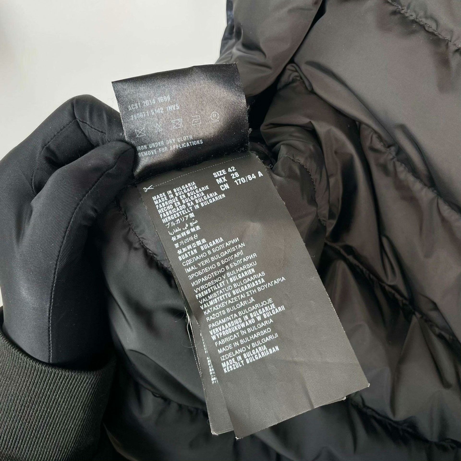 Prada Prada Down Black Heavy Coat M Men Size US M / EU 48-50 / 2 - 7 Thumbnail