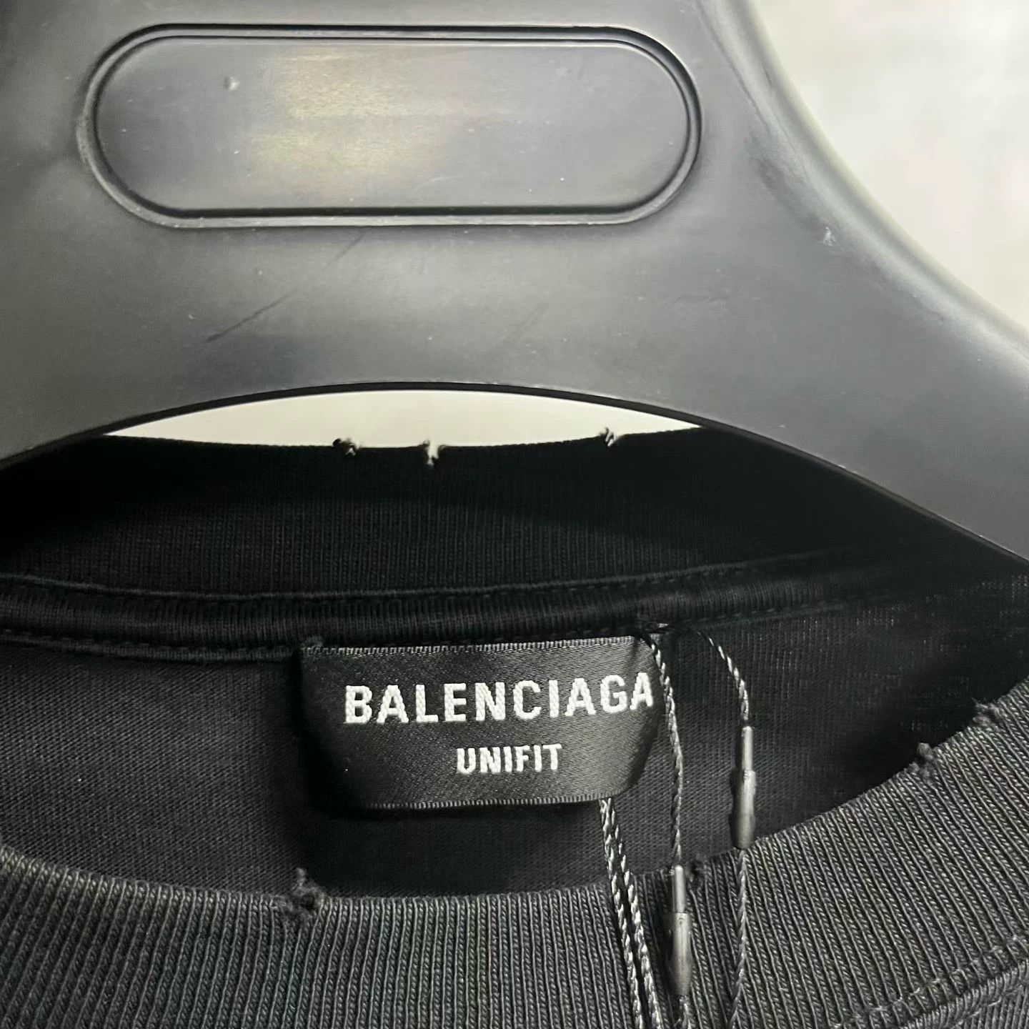 Balenciaga Balenciaga Printed Oversized Black Hoodie XXS Men Size US XXS / EU 40 - 2 Thumbnail