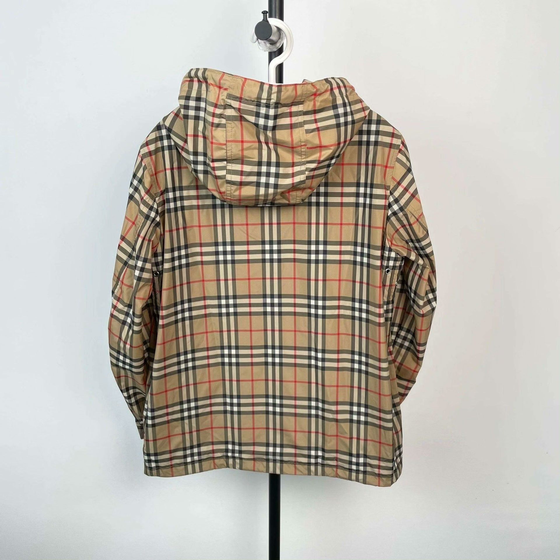 Burberry Burberry Plaid Light Jacket 36 Men Size US S / EU 44-46 / 1 - 2 Thumbnail