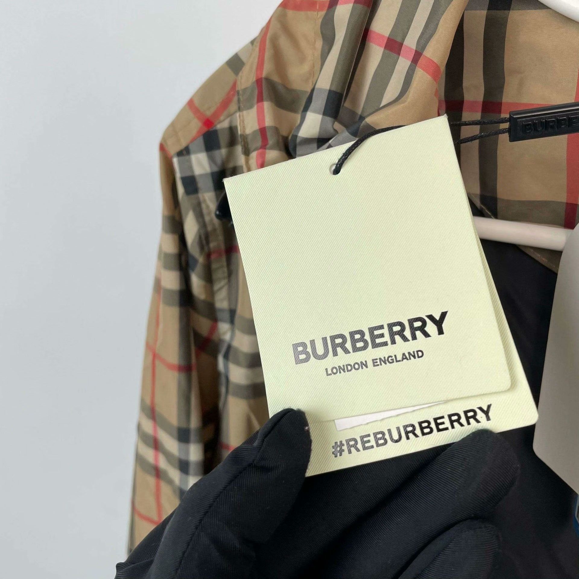 Burberry Burberry Plaid Light Jacket 36 Men Size US S / EU 44-46 / 1 - 3 Thumbnail