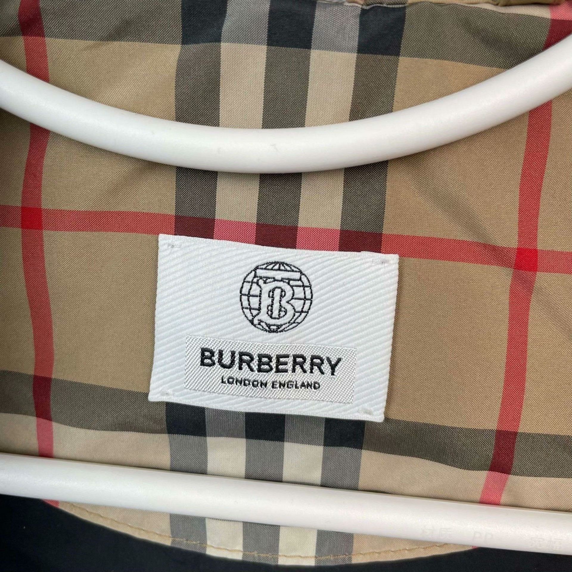 Burberry Burberry Plaid Light Jacket 36 Men Size US S / EU 44-46 / 1 - 4 Thumbnail