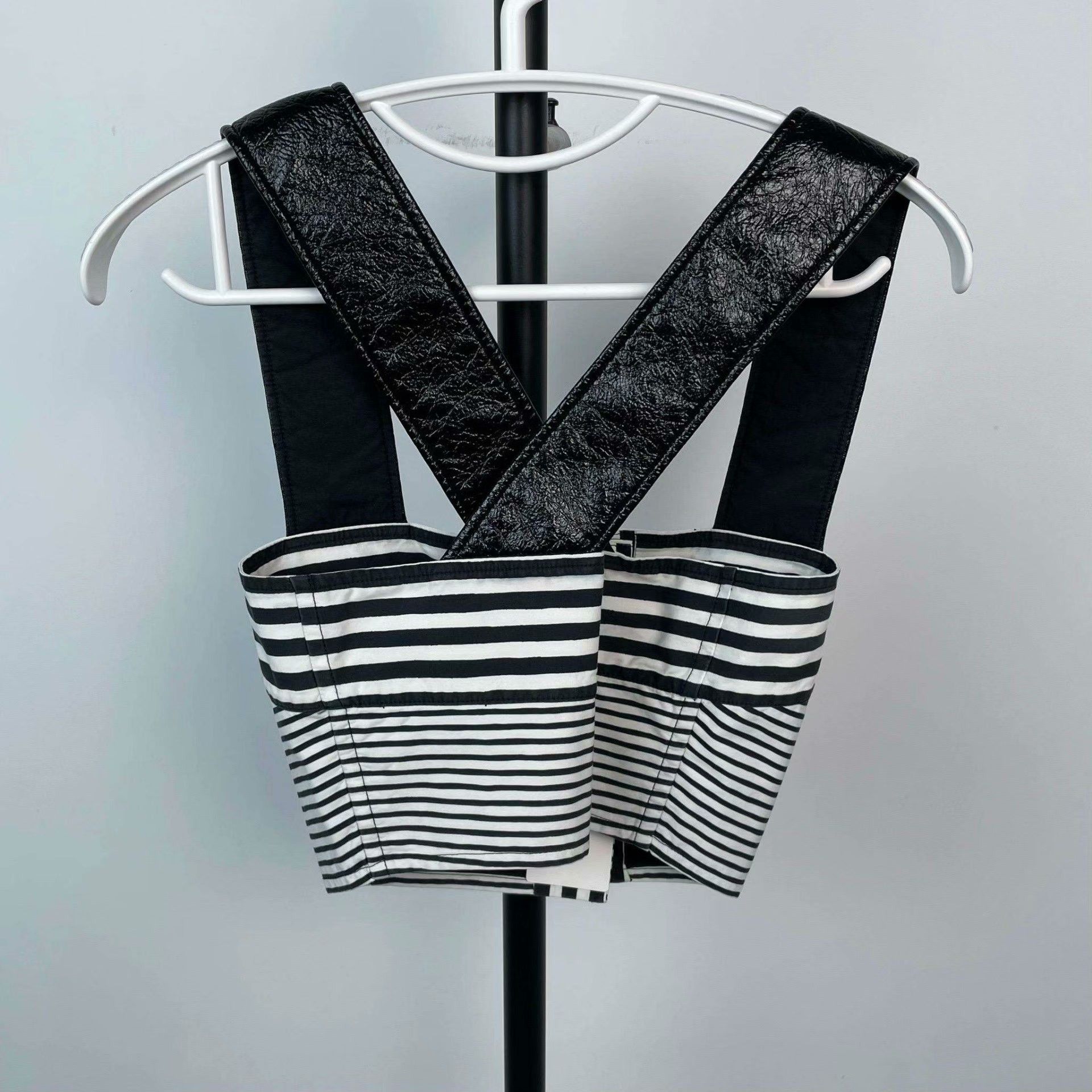 Louis Vuitton Louis Vuitton Multi Tank Top 25 Women Size XS / US 0-2 / IT 36-38 - 2 Thumbnail