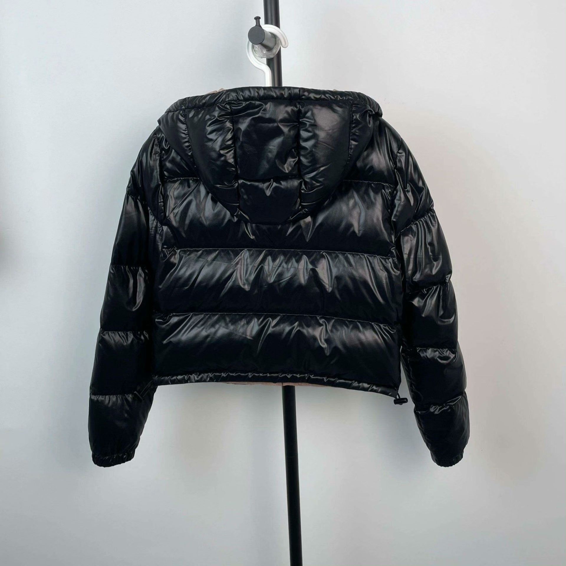 Moncler Moncler Down Cropped Down Jacket XS Women Size XS / US 0-2 / IT 36-38 - 2 Thumbnail