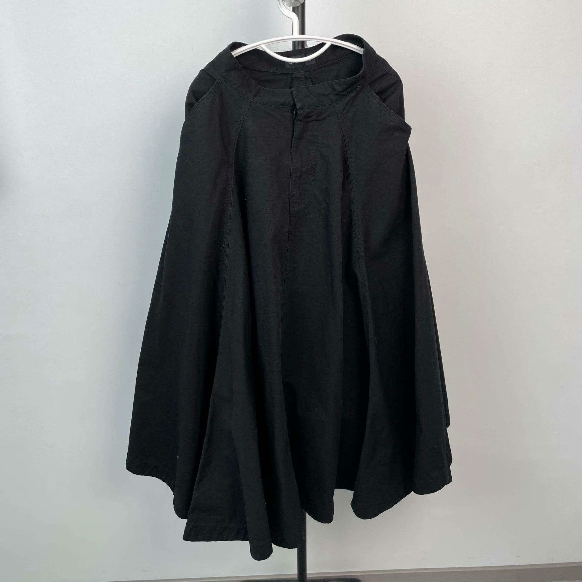 Balenciaga Balenciaga Black Skirt 38 Women Size 38" / US 16 / IT 52 - 2 Thumbnail