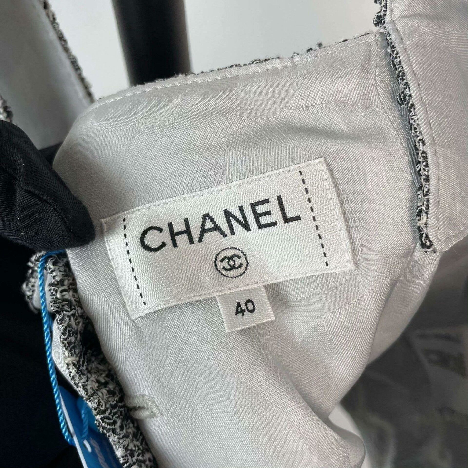 Chanel Chanel Gray Blouse 40 Women Size M / US 6-8 / IT 42-44 - 5 Thumbnail