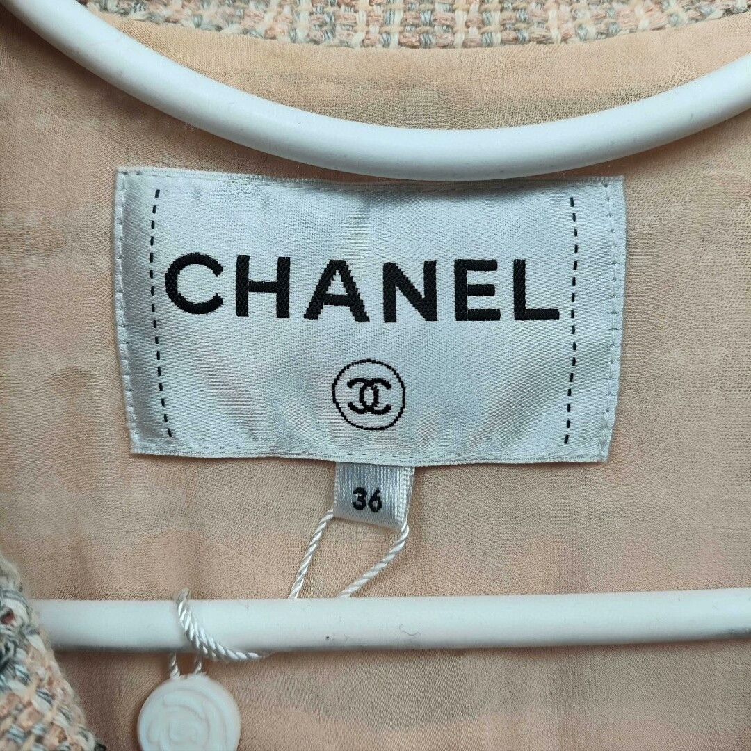 Chanel Chanel Pink Light Jacket 36 Men Size US S / EU 44-46 / 1 - 3 Thumbnail