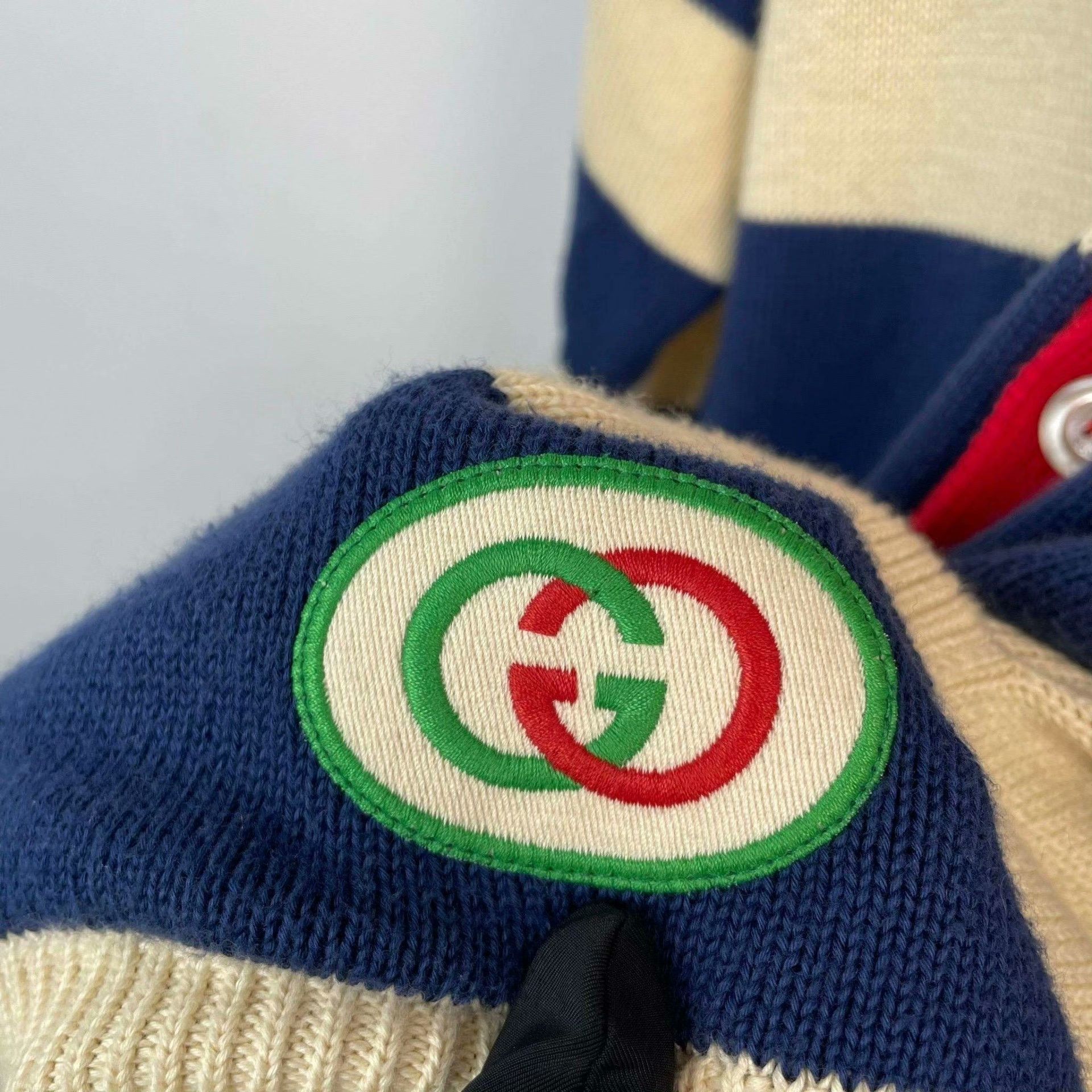 Gucci Gucci Sweater S Women Size S / US 4 / IT 40 - 3 Thumbnail