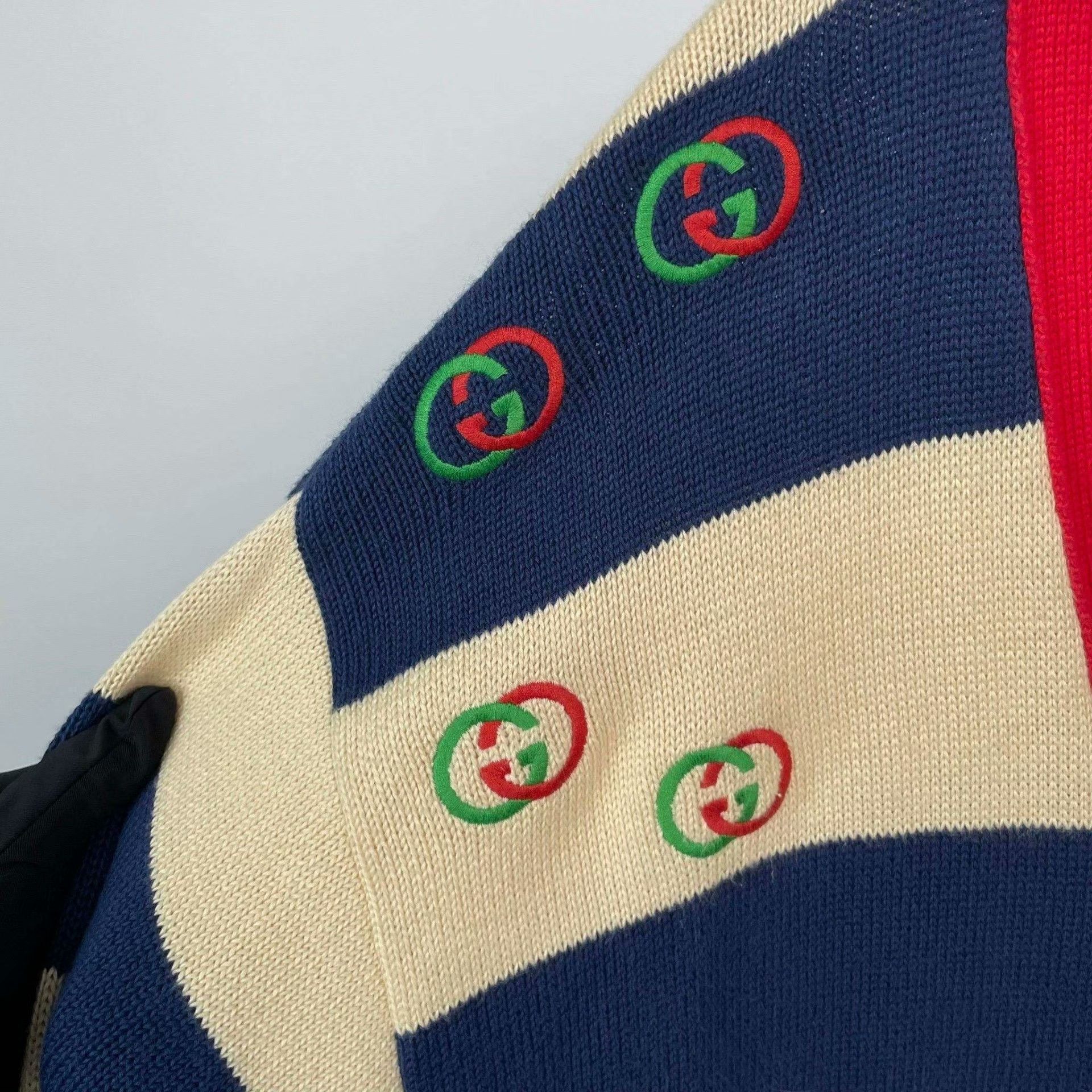Gucci Gucci Sweater S Women Size S / US 4 / IT 40 - 8 Thumbnail