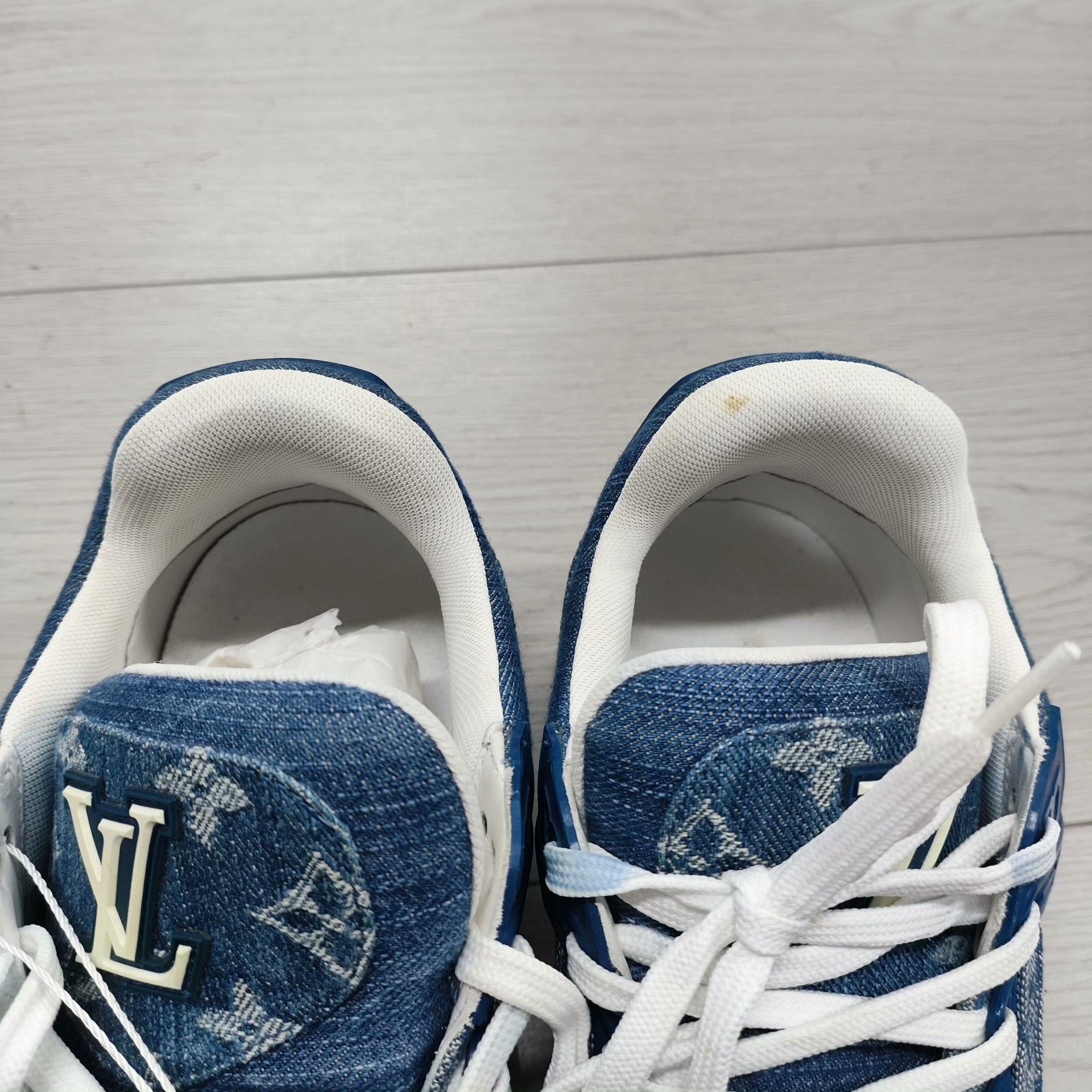 Louis Vuitton Louis Vuitton Training Denim Blue Lowtop Sneakers 6 Men Size US 6 / EU 39 - 2 Thumbnail