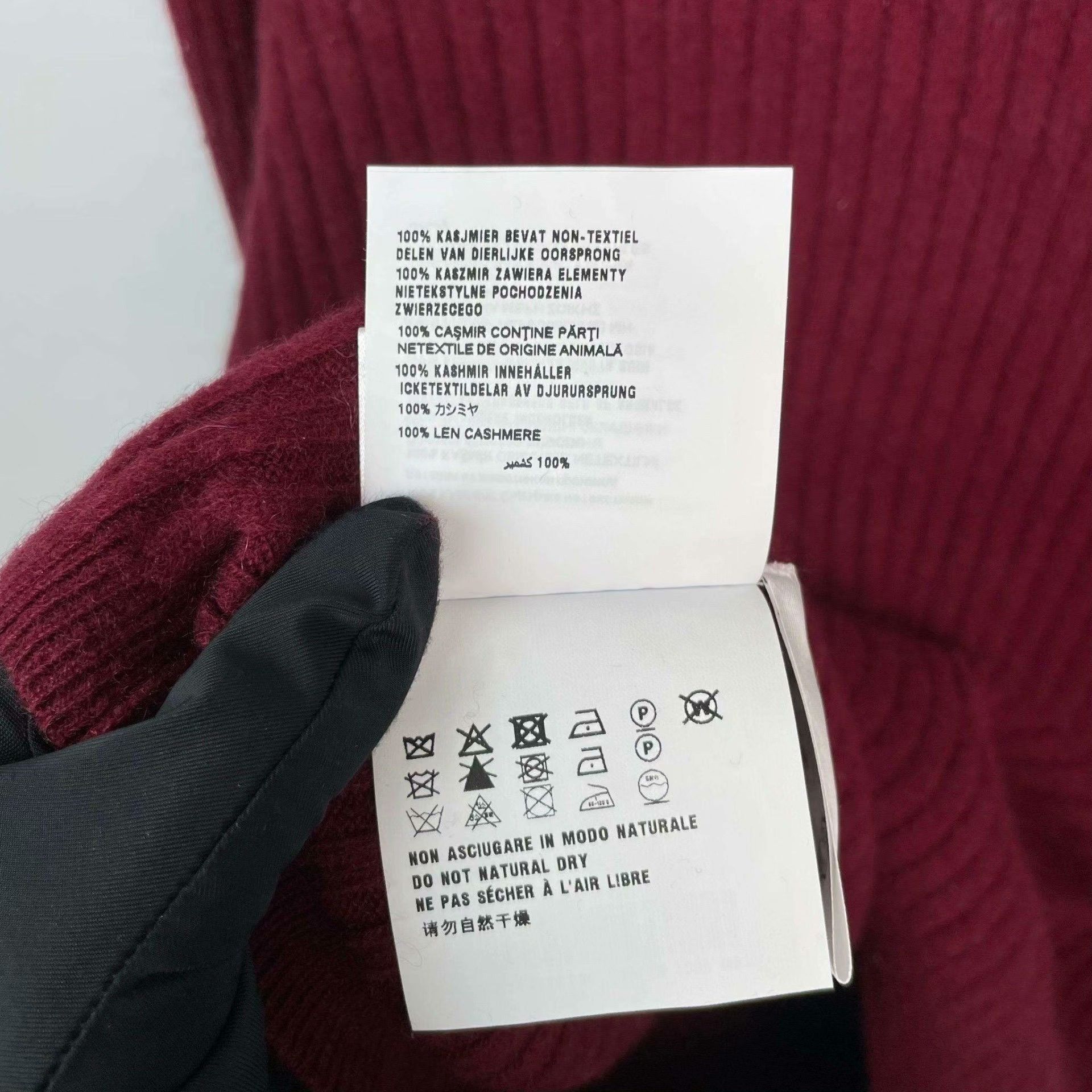 Miu Miu Miu Miu Red Sweater 36 Women Size S / US 4 / IT 40 - 6 Thumbnail