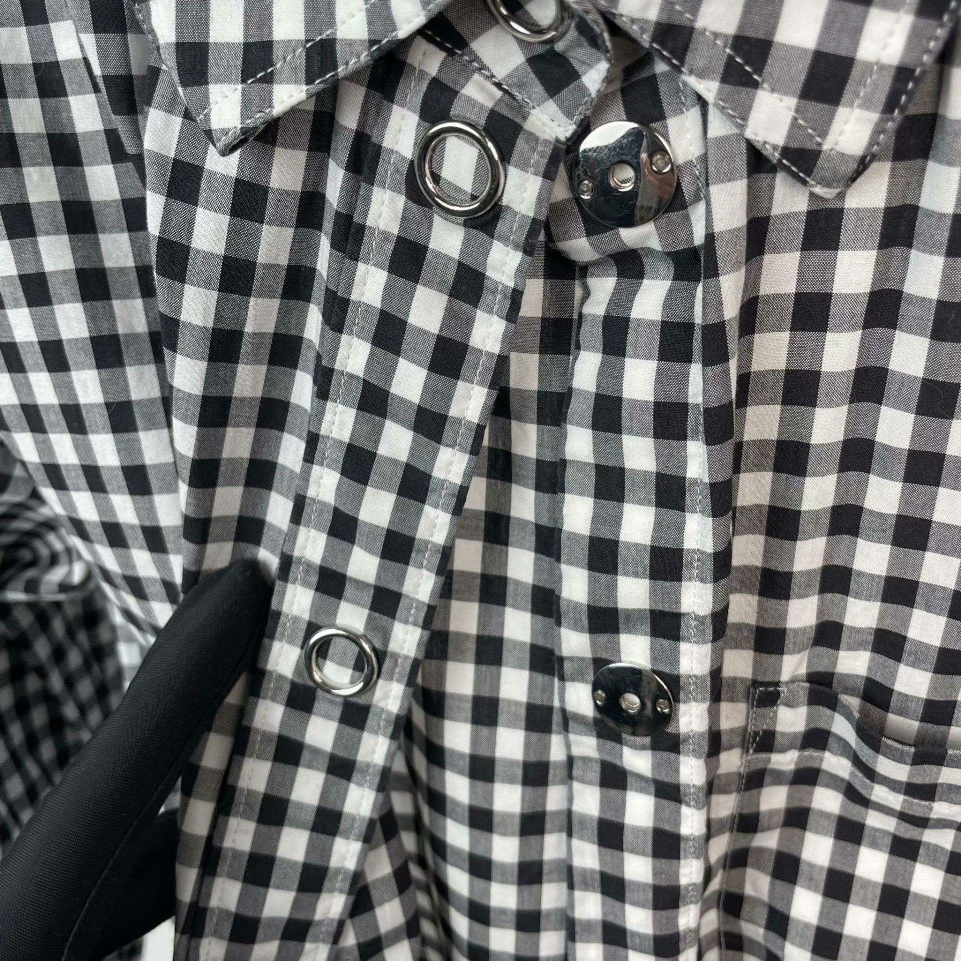 Burberry Burberry Cotton Black Shirt L Men Size US L / EU 52-54 / 3 - 8 Thumbnail