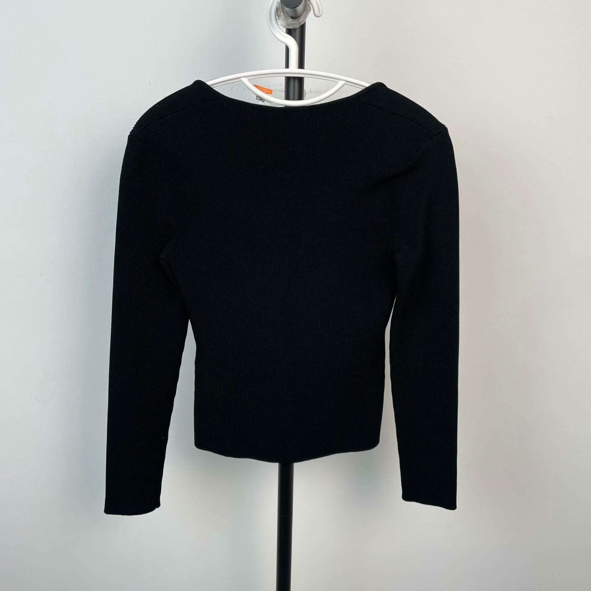 Gucci Gucci Black Sweater S Women Size S / US 4 / IT 40 - 2 Thumbnail