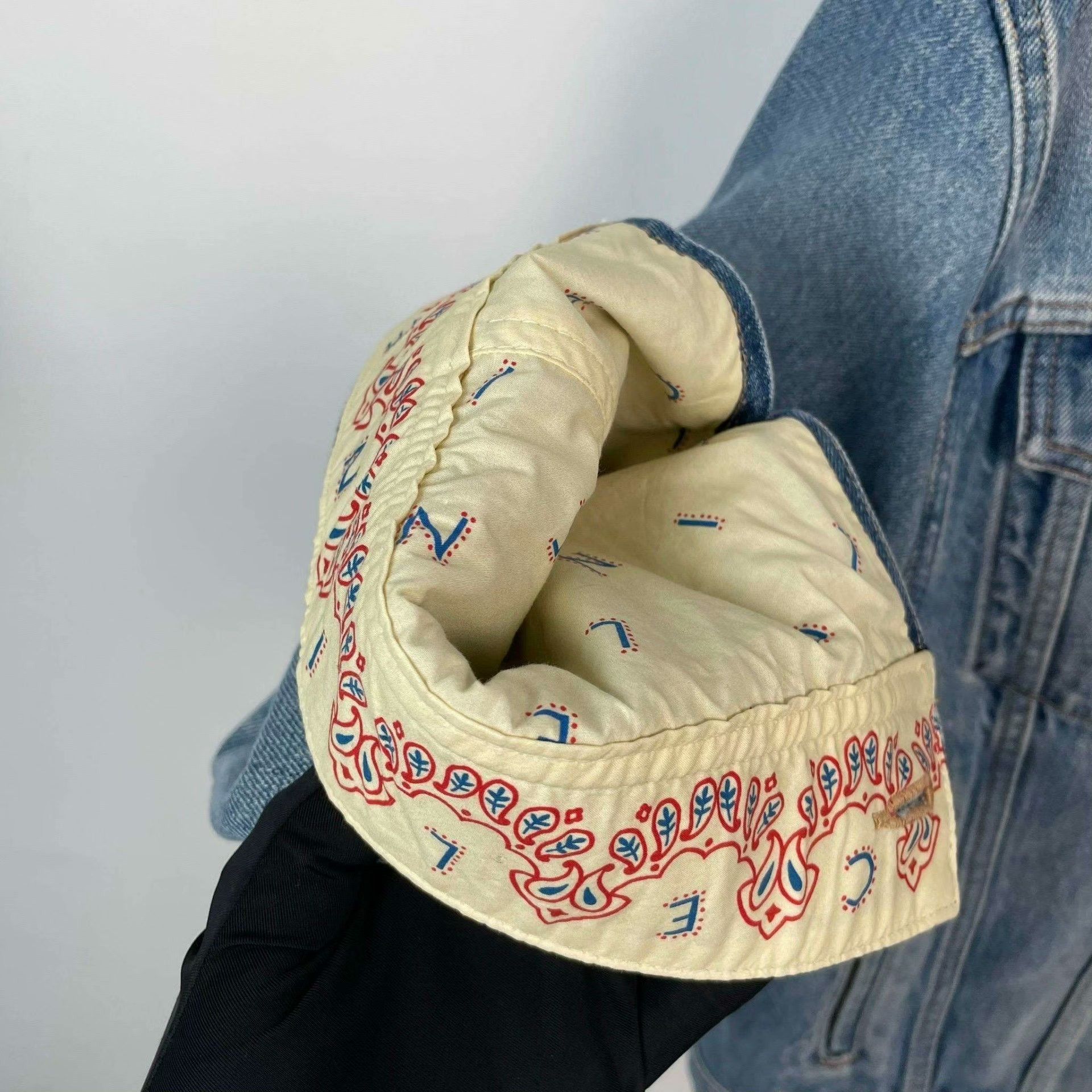 Celine Celine Denim Jacket M Women Size M / US 6-8 / IT 42-44 - 5 Thumbnail