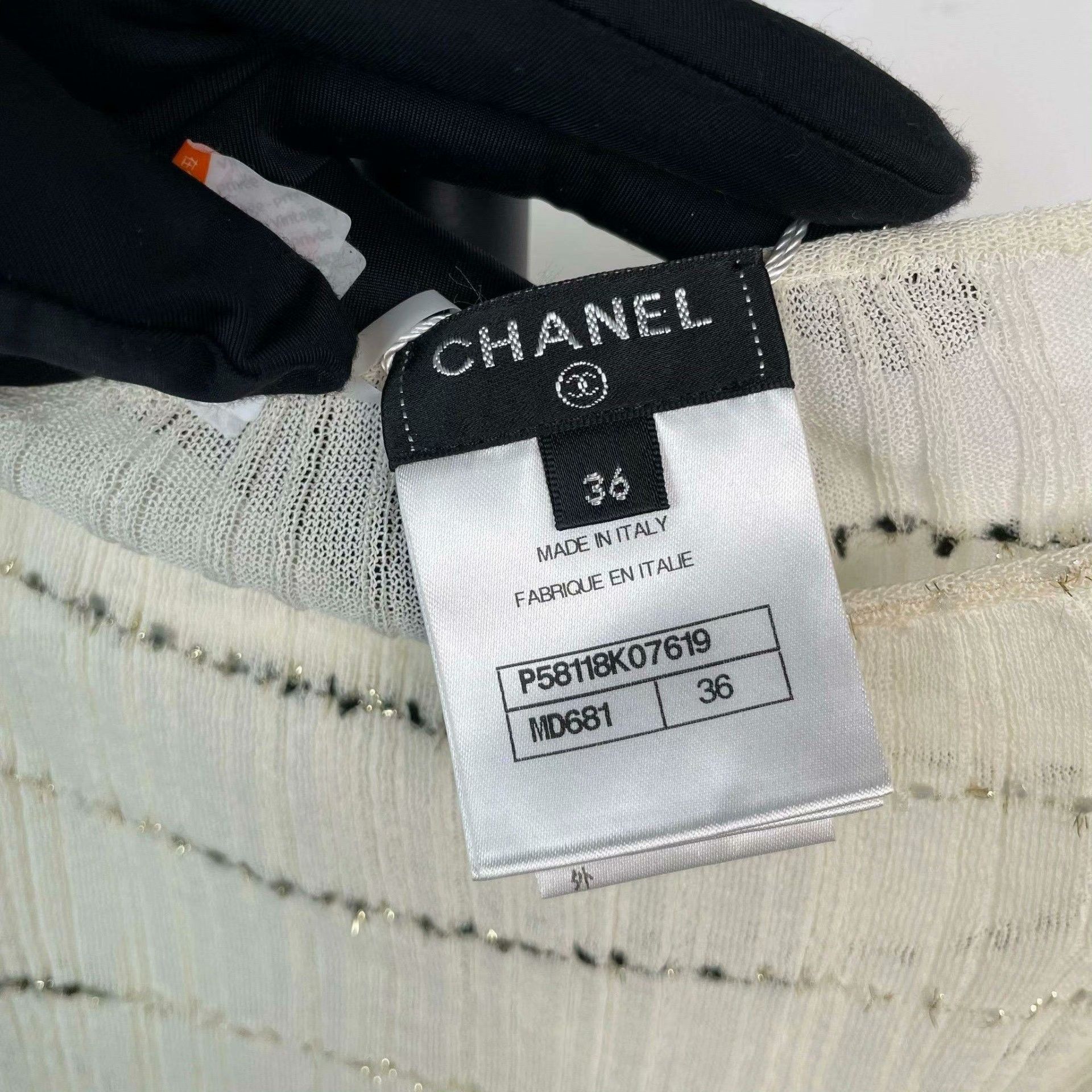 Chanel Chanel Gold T-Shirt 36 Women Size S / US 4 / IT 40 - 3 Thumbnail